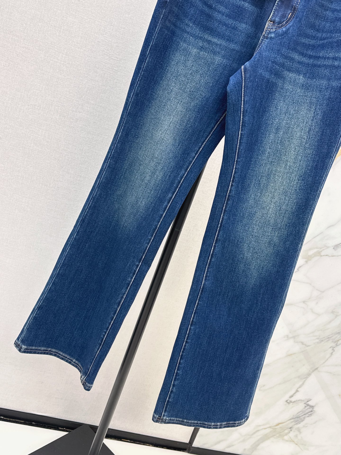 Sain 26fw fitted jeans