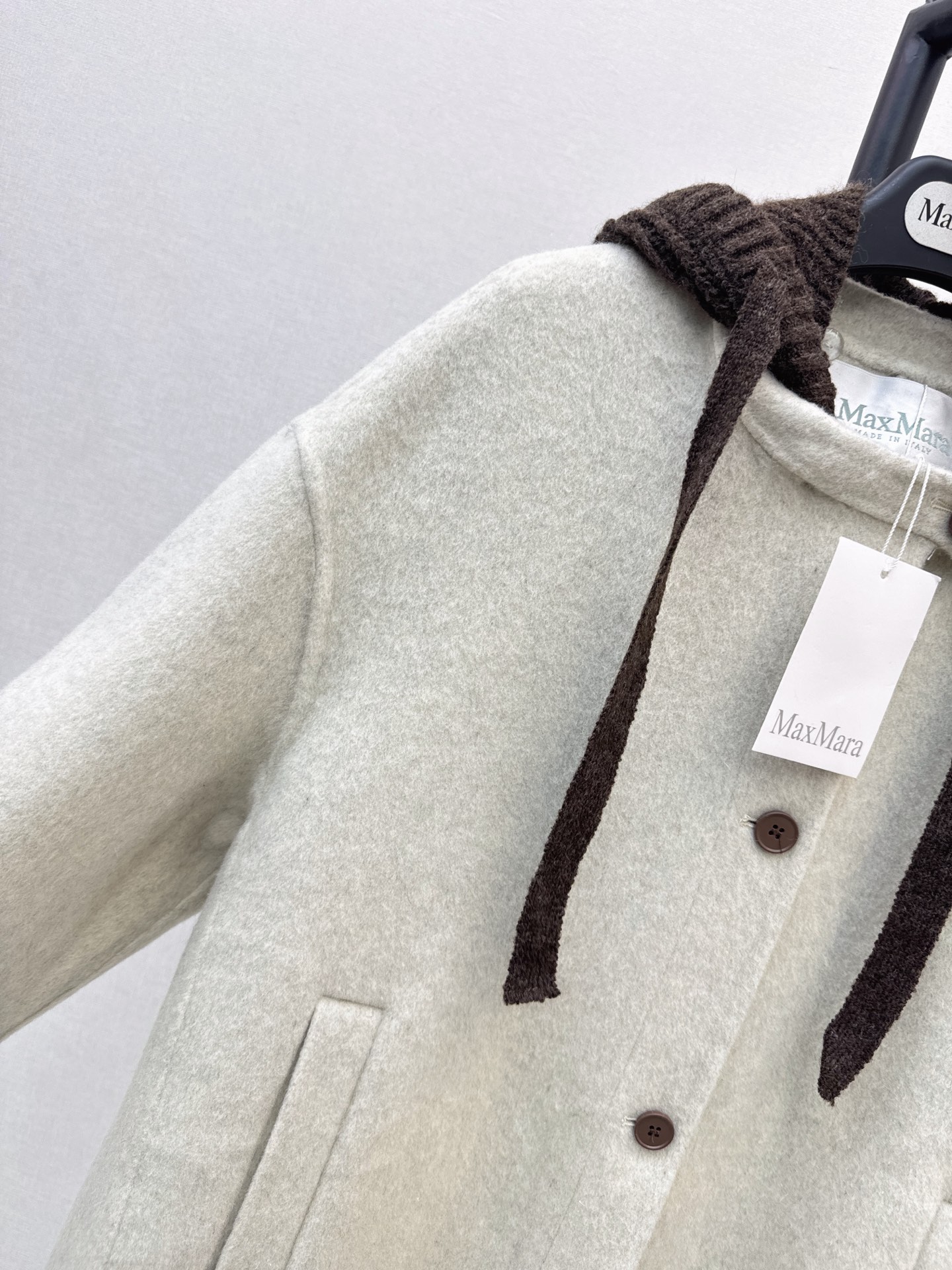 Max 26fw hooded overcoats