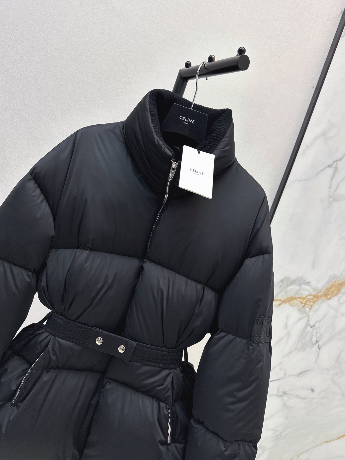 Celi 26fw belted down jacket