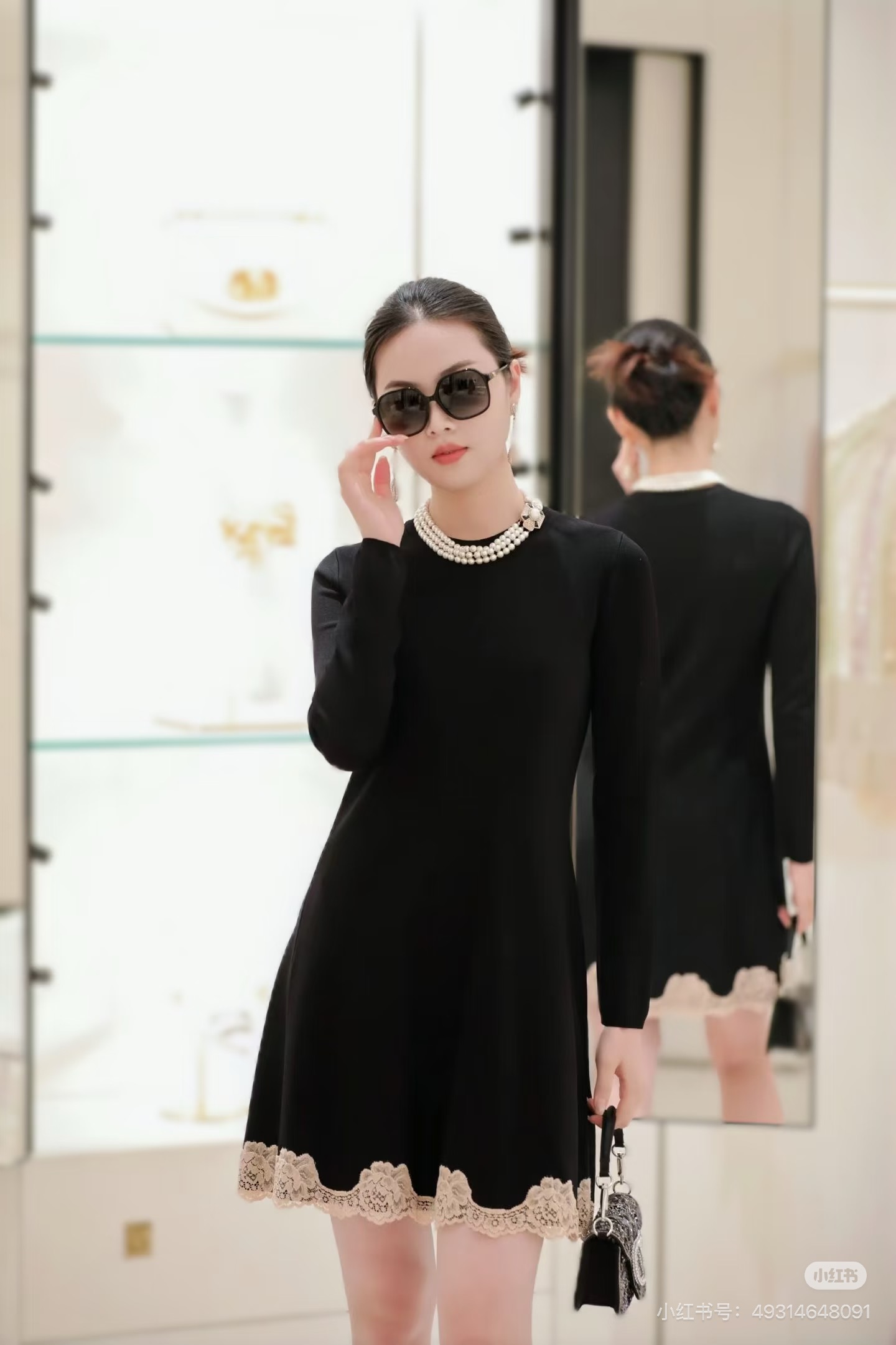 Valen 26fw lace contract knit dress
