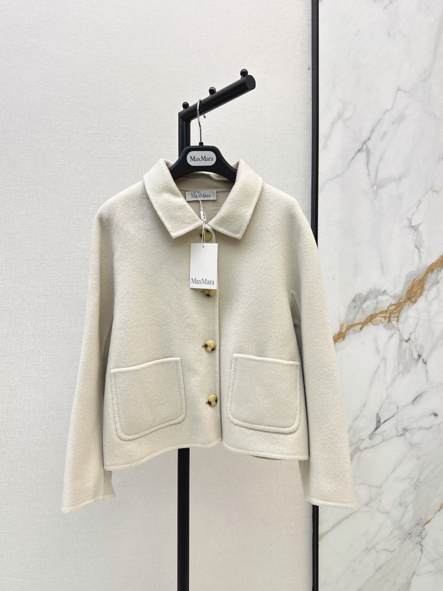 Max 26fw woolen jacket