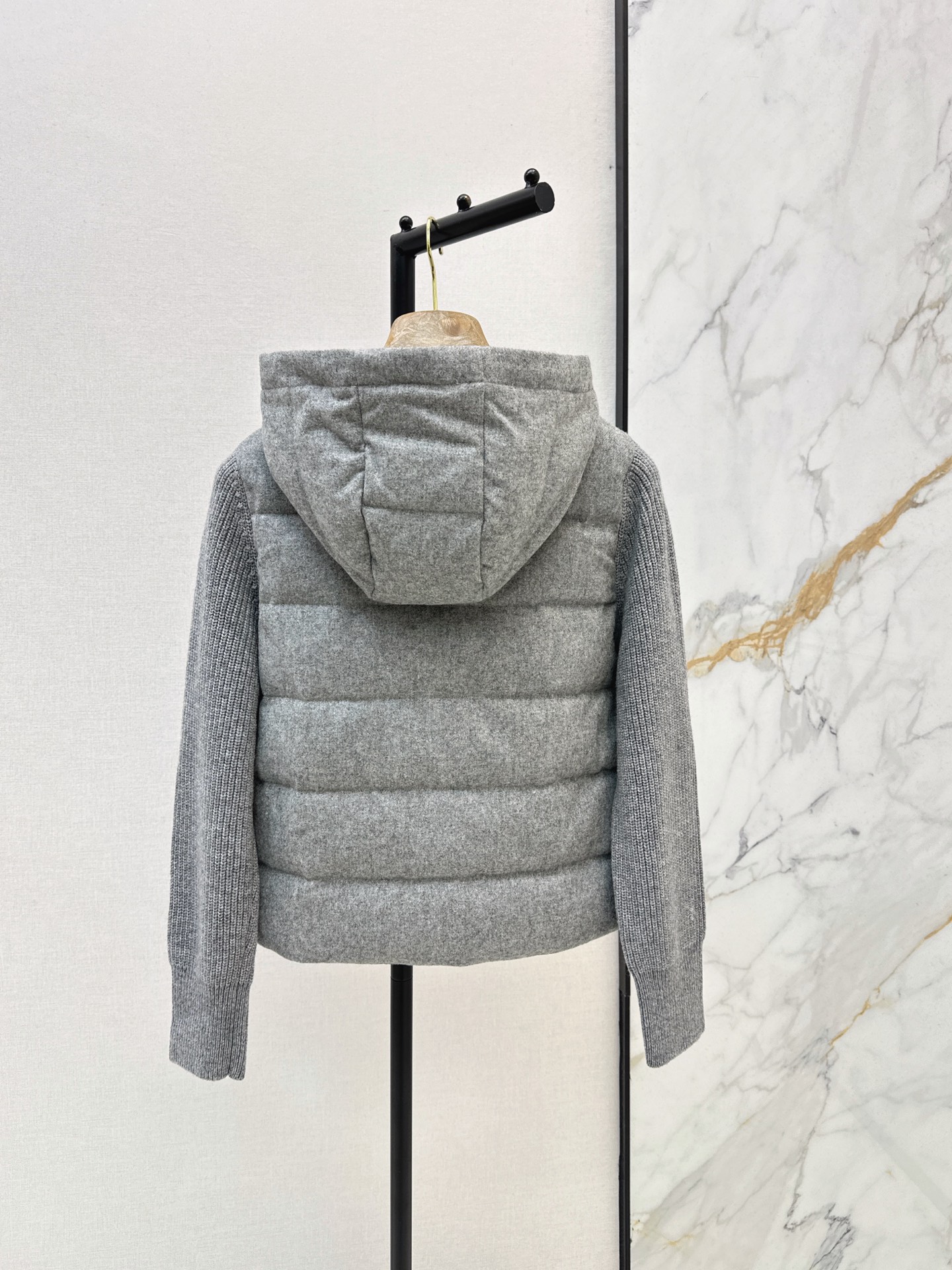 Brun 26fw knit contaract hooded down jacket
