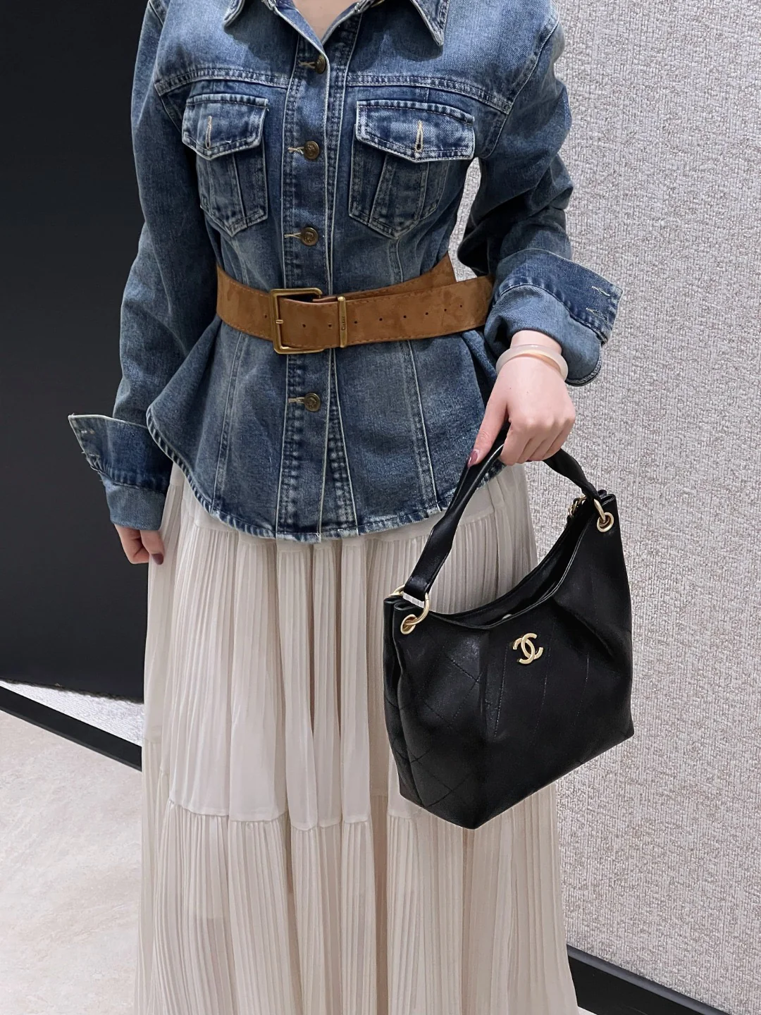 Chan 26C hobo handbag