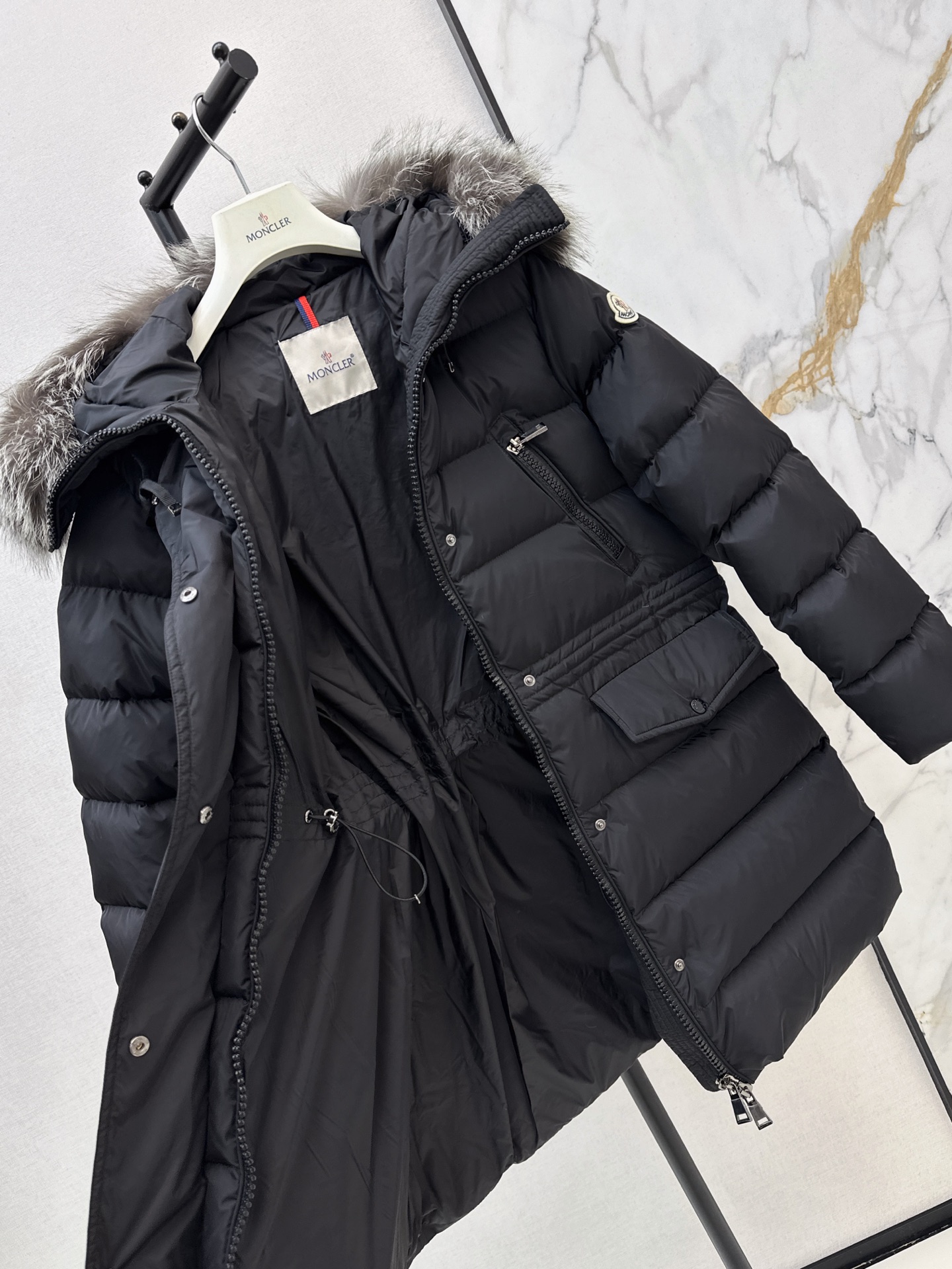 Monc 26fw fur-trim hooded down jacket