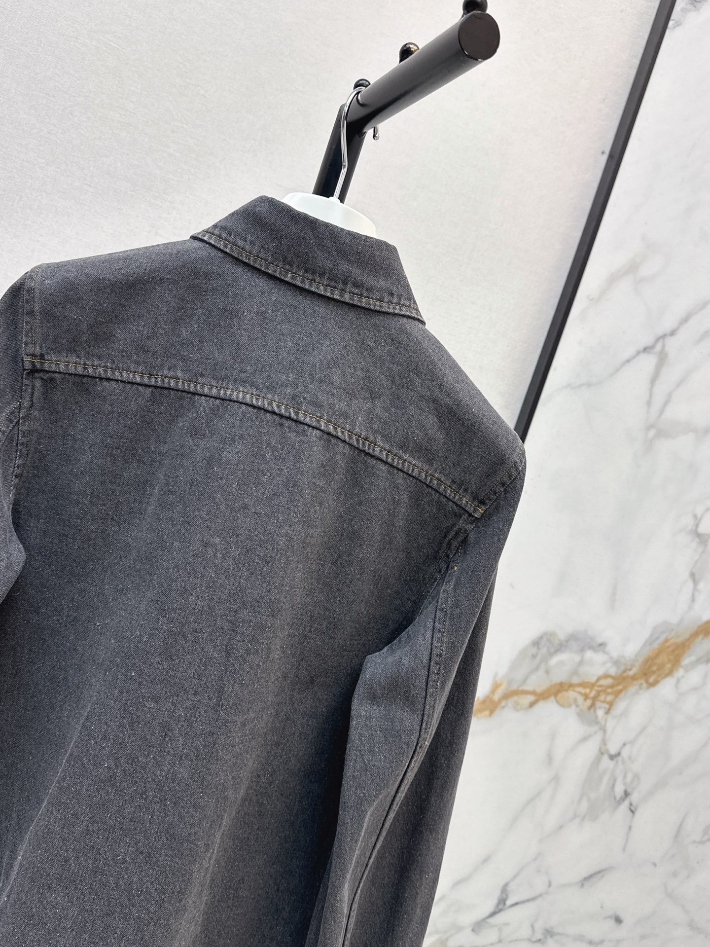 Loe 26fw denim shirt