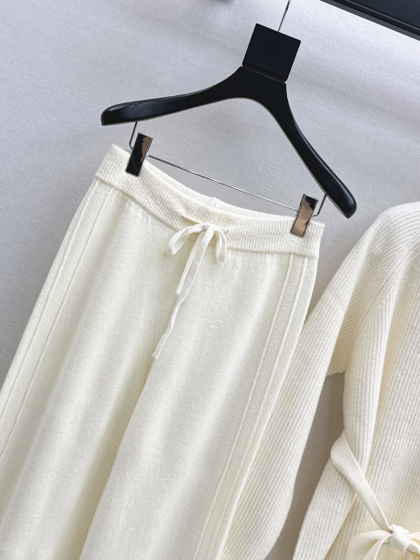 Her 26fw wool sweater pants sets