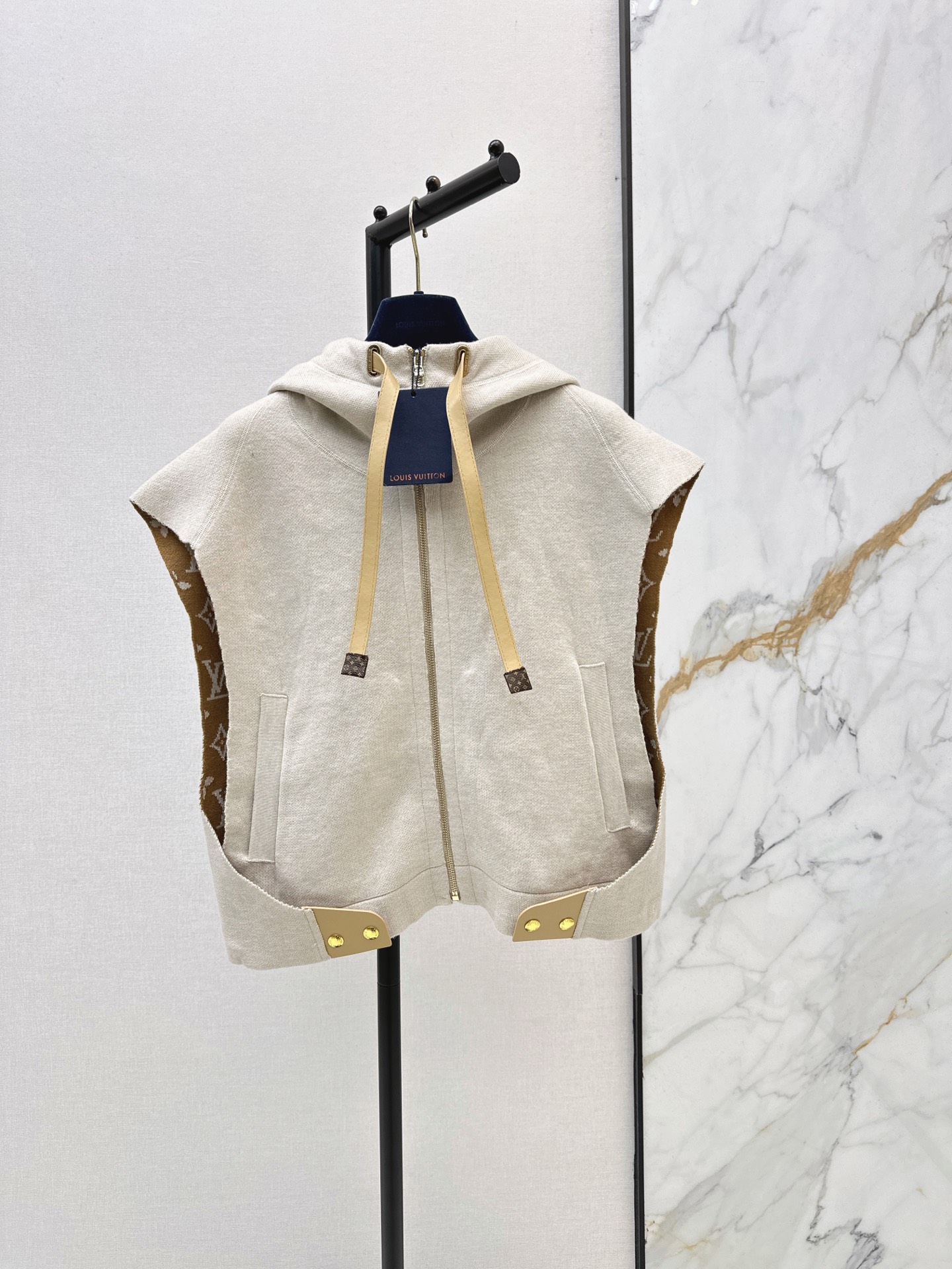 Loui 26ss hooded cape vest jacket
