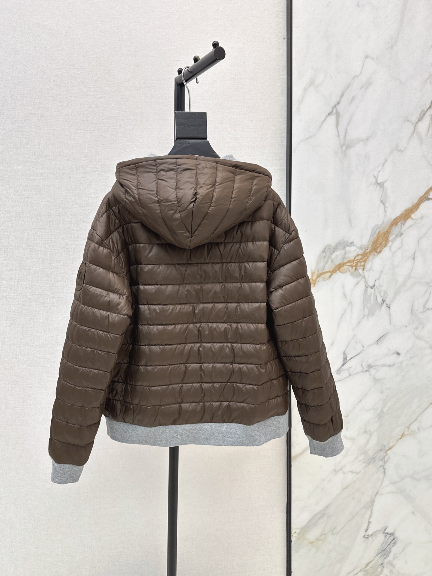 Can 26fw reversible down jacket