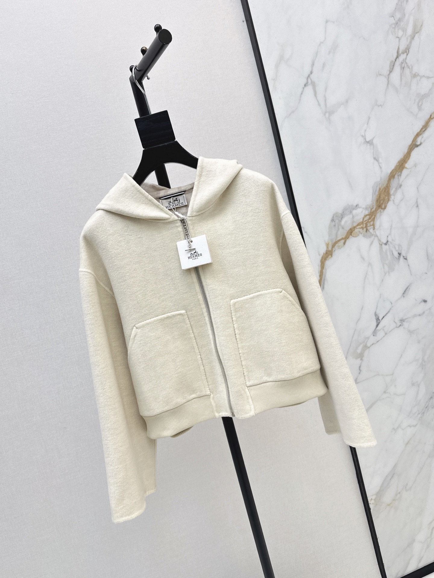 Her 26fw cashmere jacket