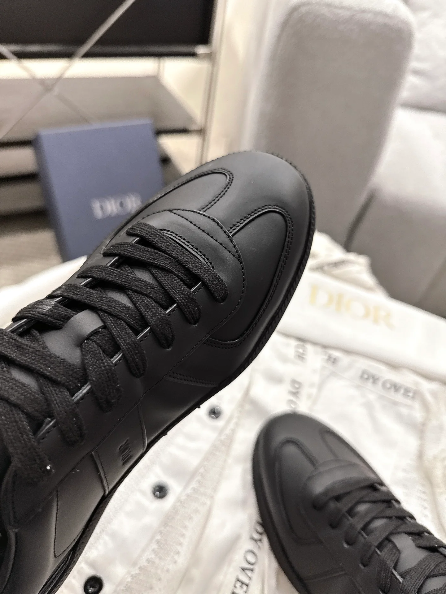 CD 25fw sneaker