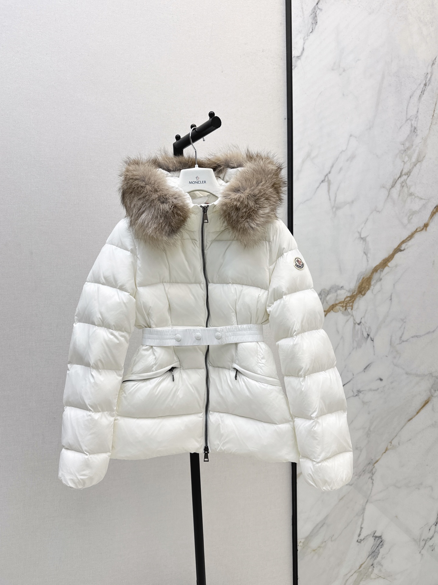 Monc 26fw hooded down jacket