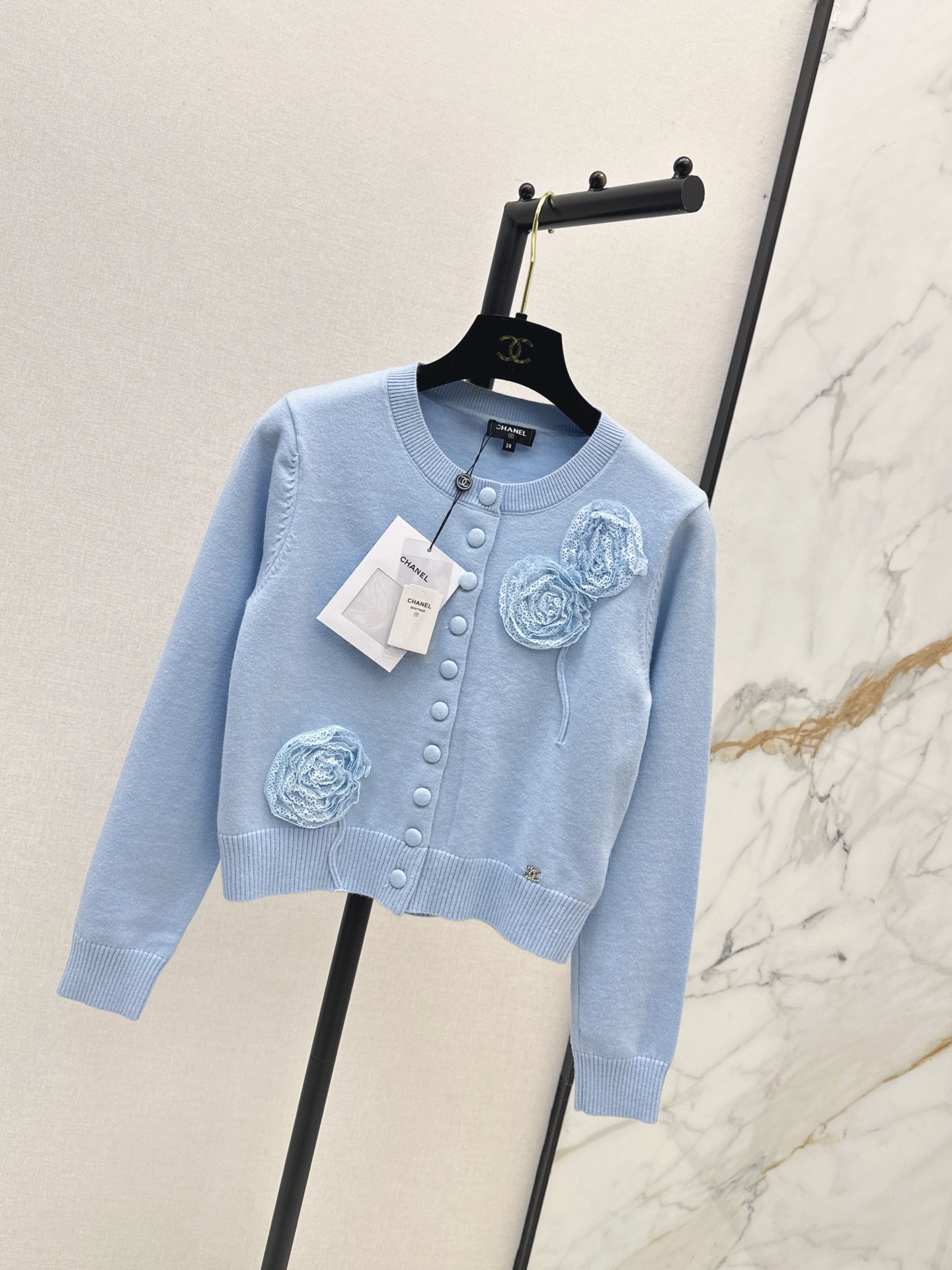 Chan 26fw 3d floarl knit cardigan