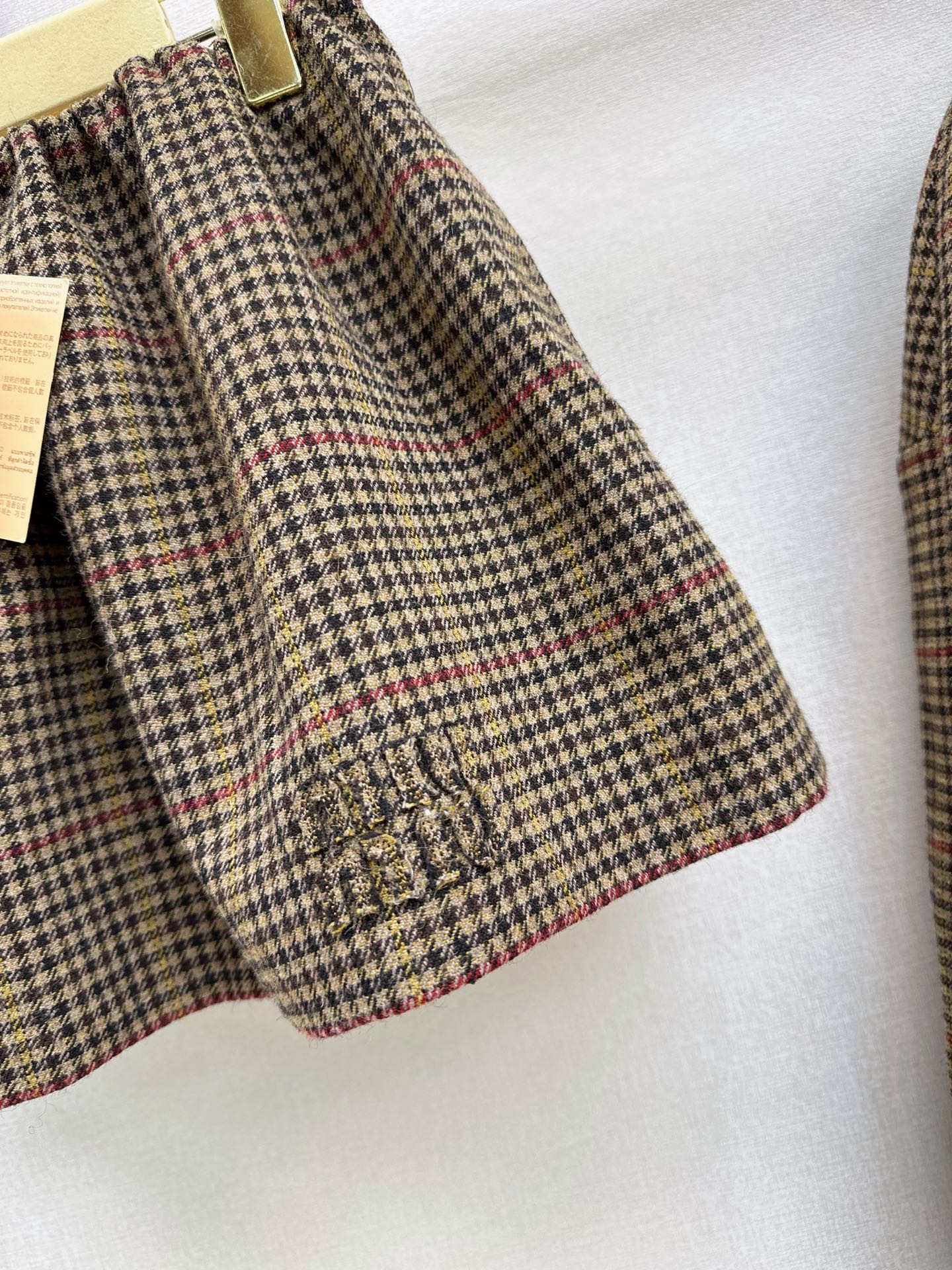 Miu 26fw houndstooth mini skirt