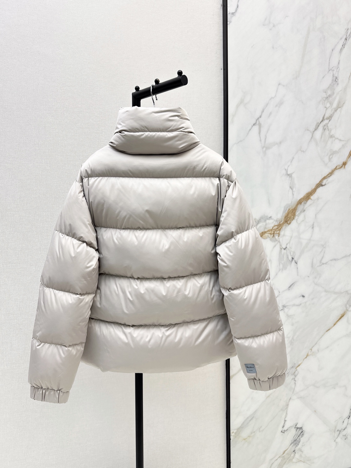 Max 26fw down jacket