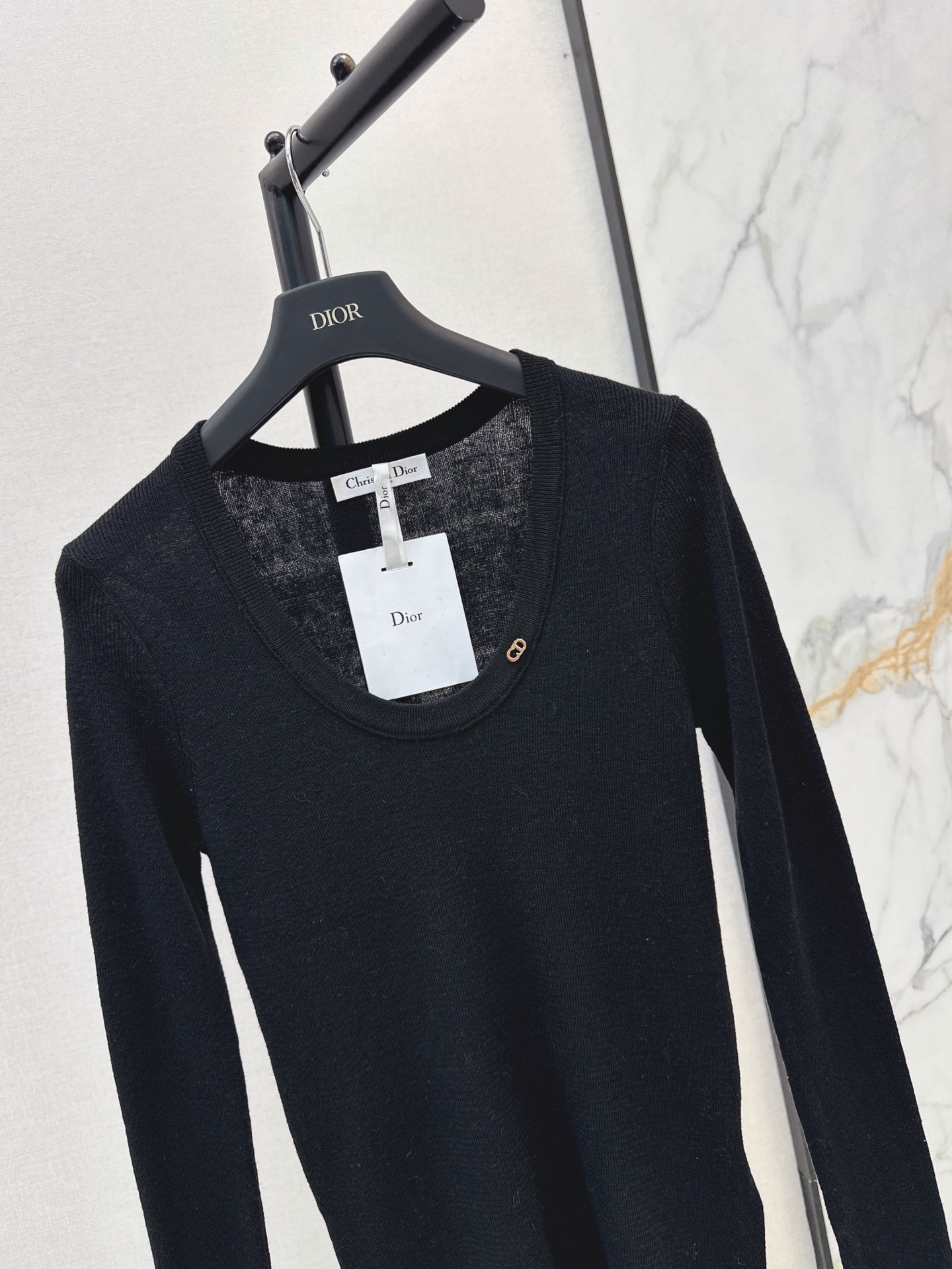 CD 26fw U-neck knit basic tee