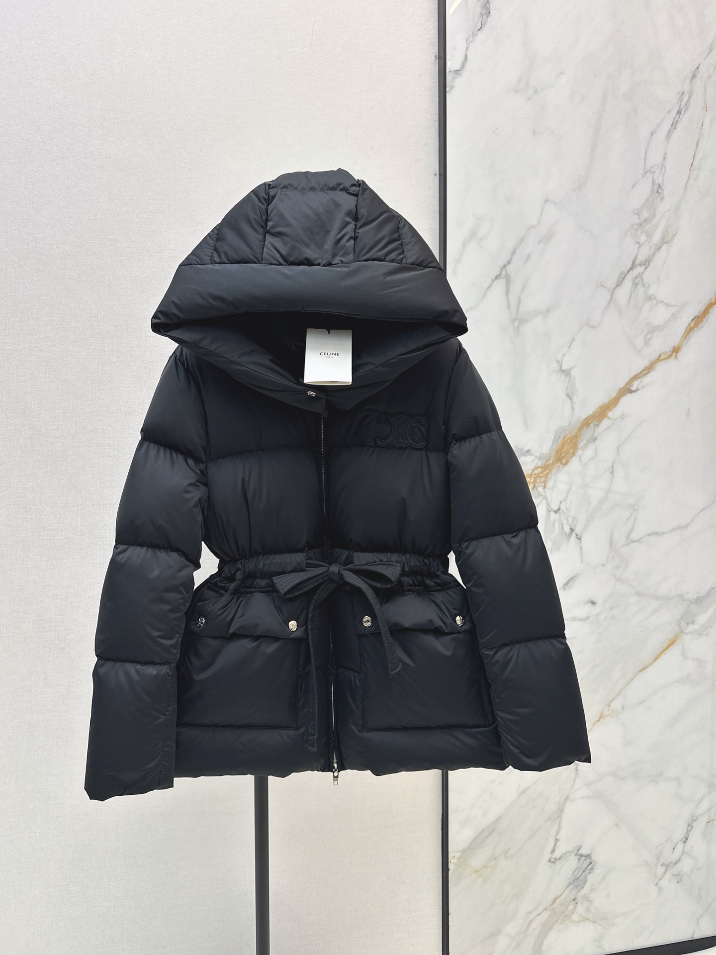 Celi 26fw hooded belted down jacket