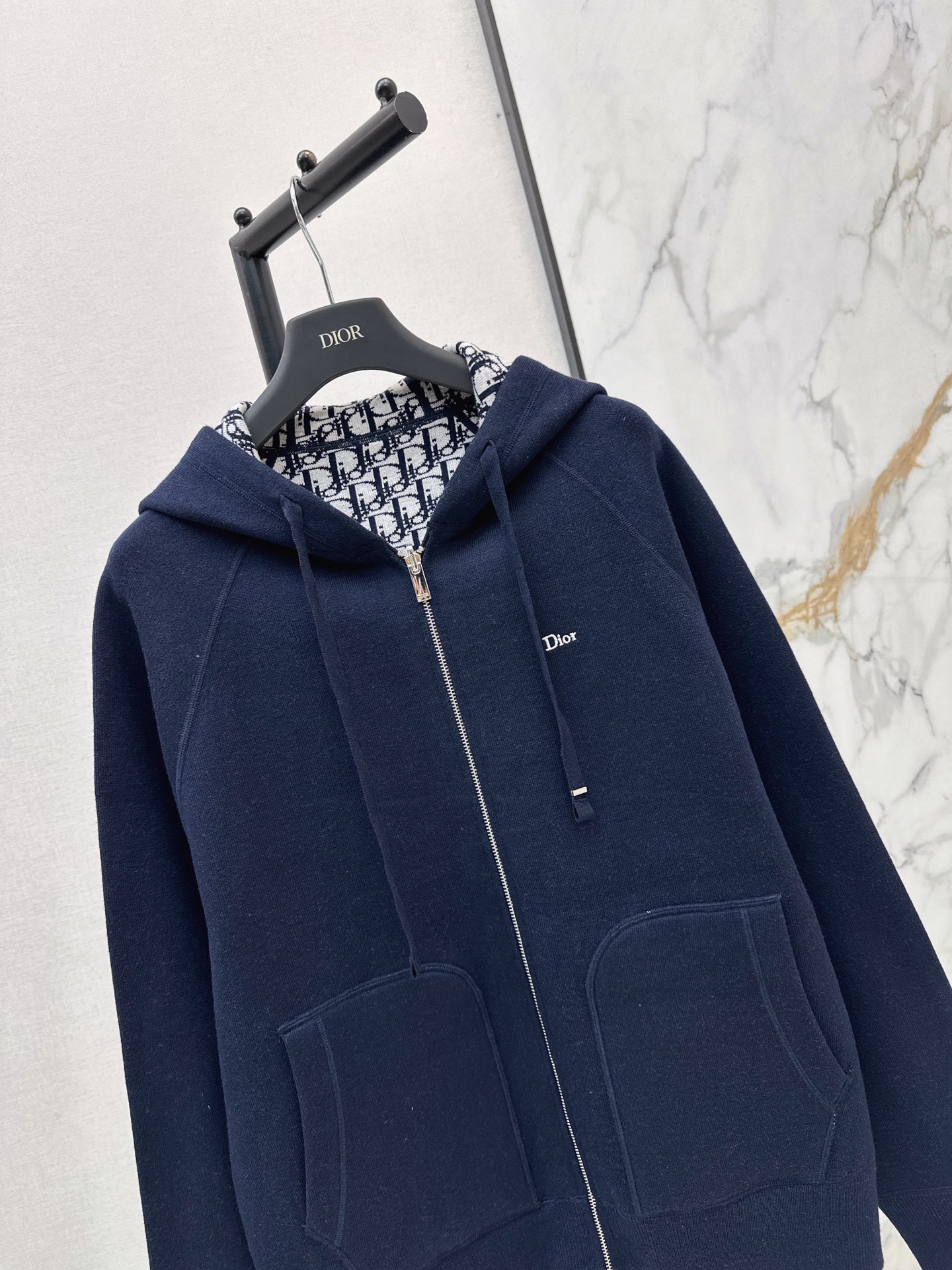 CD 26fw reversible hooded jacket