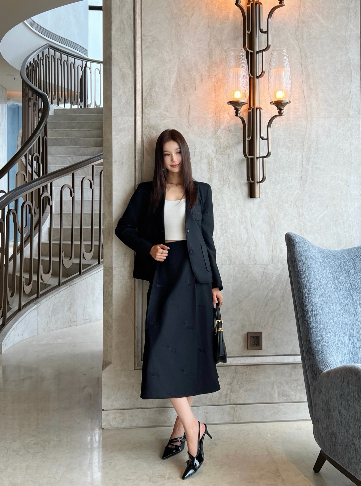 Thom 26fw embroidery skirt