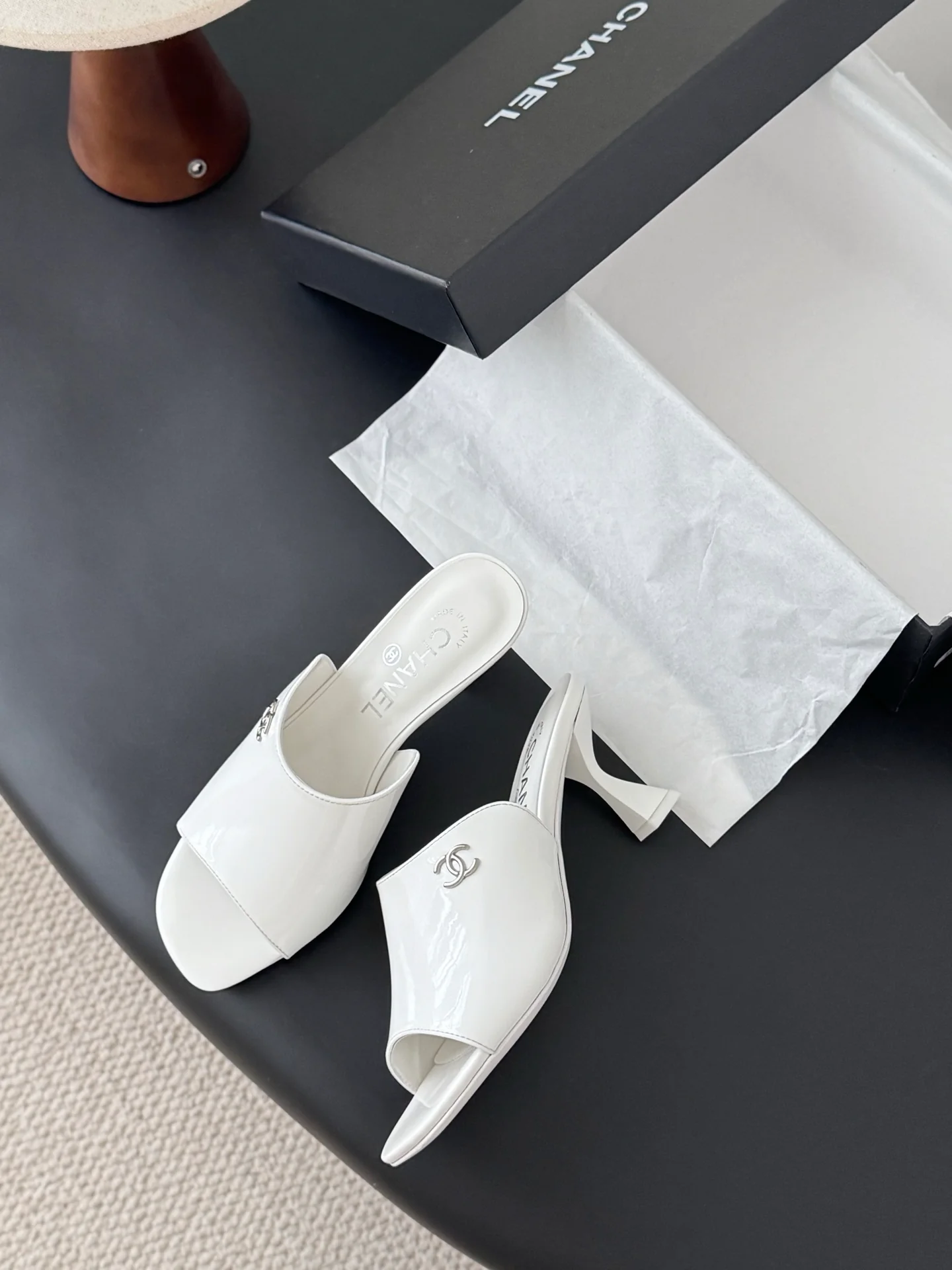 Chan 25fw kitten slides sandals