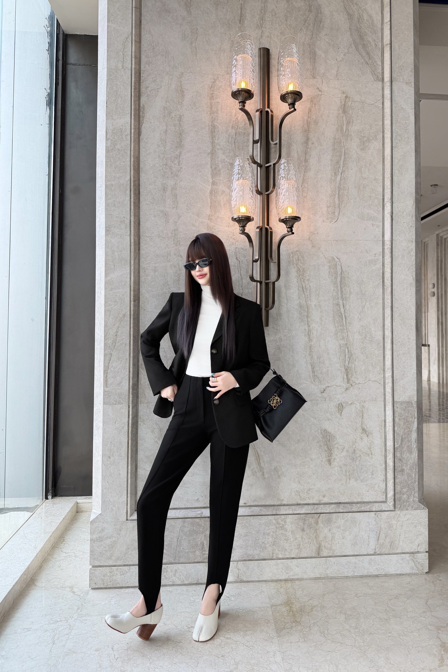 Loe 26fw stirrup pants