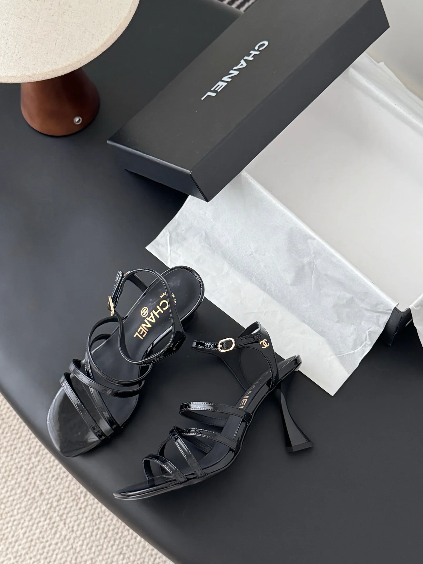 Chan 25fw high heel sandals