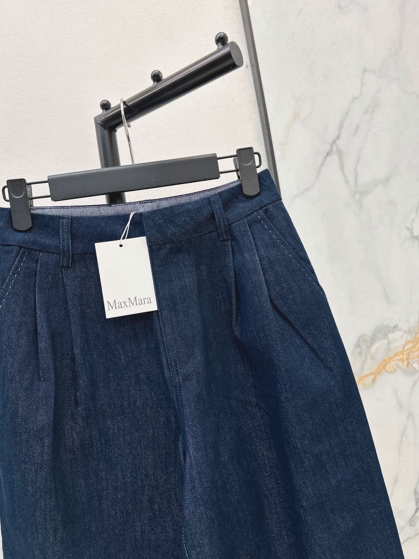 Max 26fw wide-leg jeans