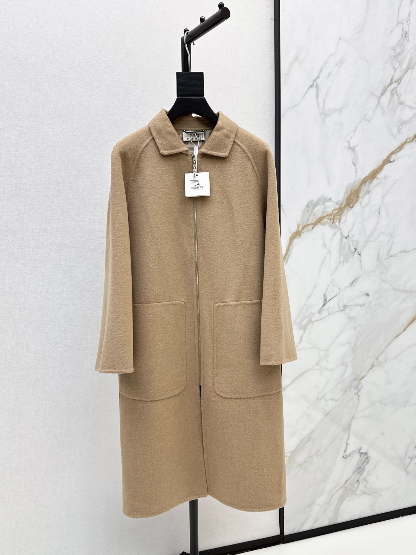 Her 26fw cashmere zip-up overcoats