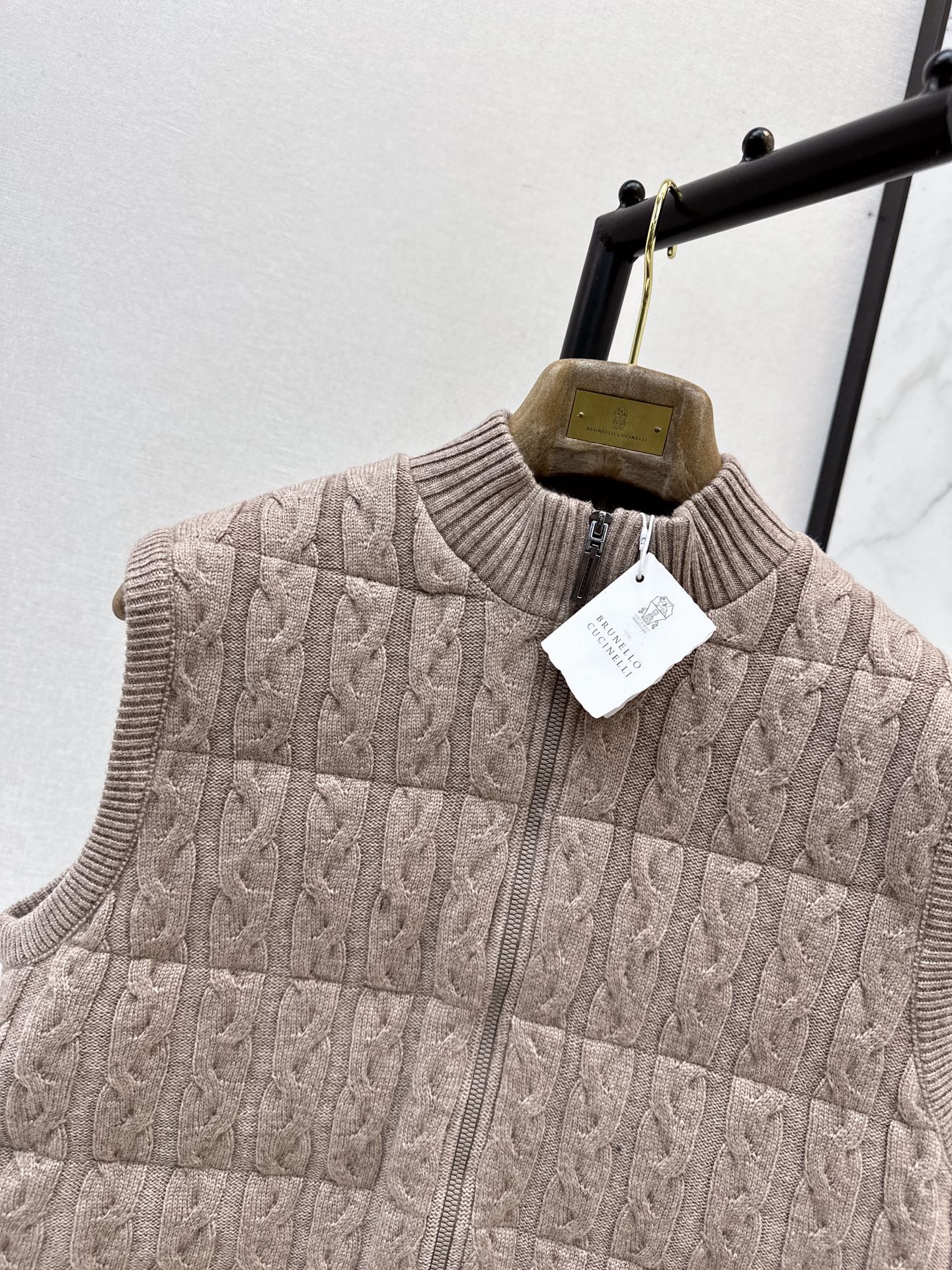 Brun 26fw knit down vest