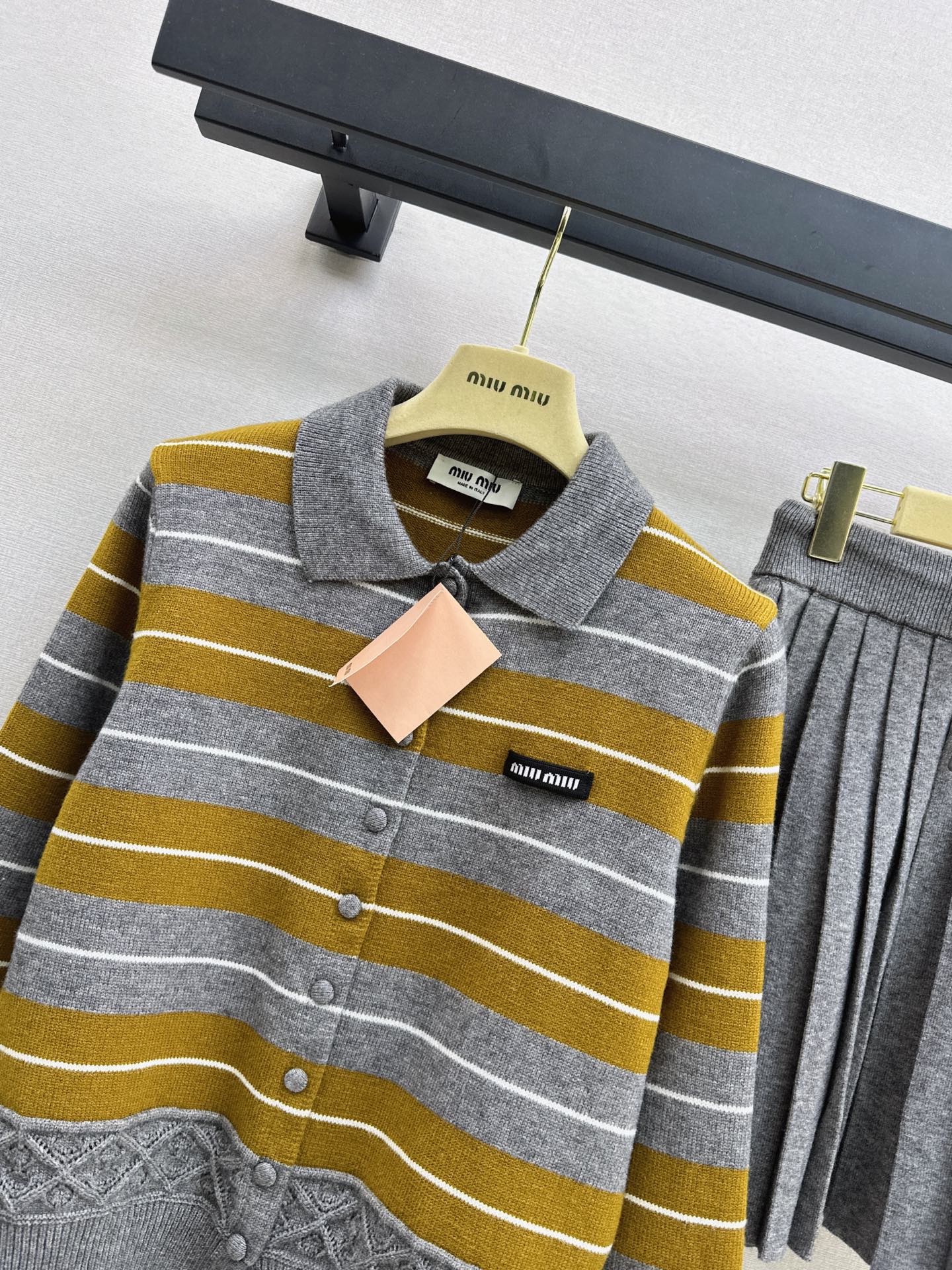 Miu 26fw stripe knit sweater pleated skirt sets