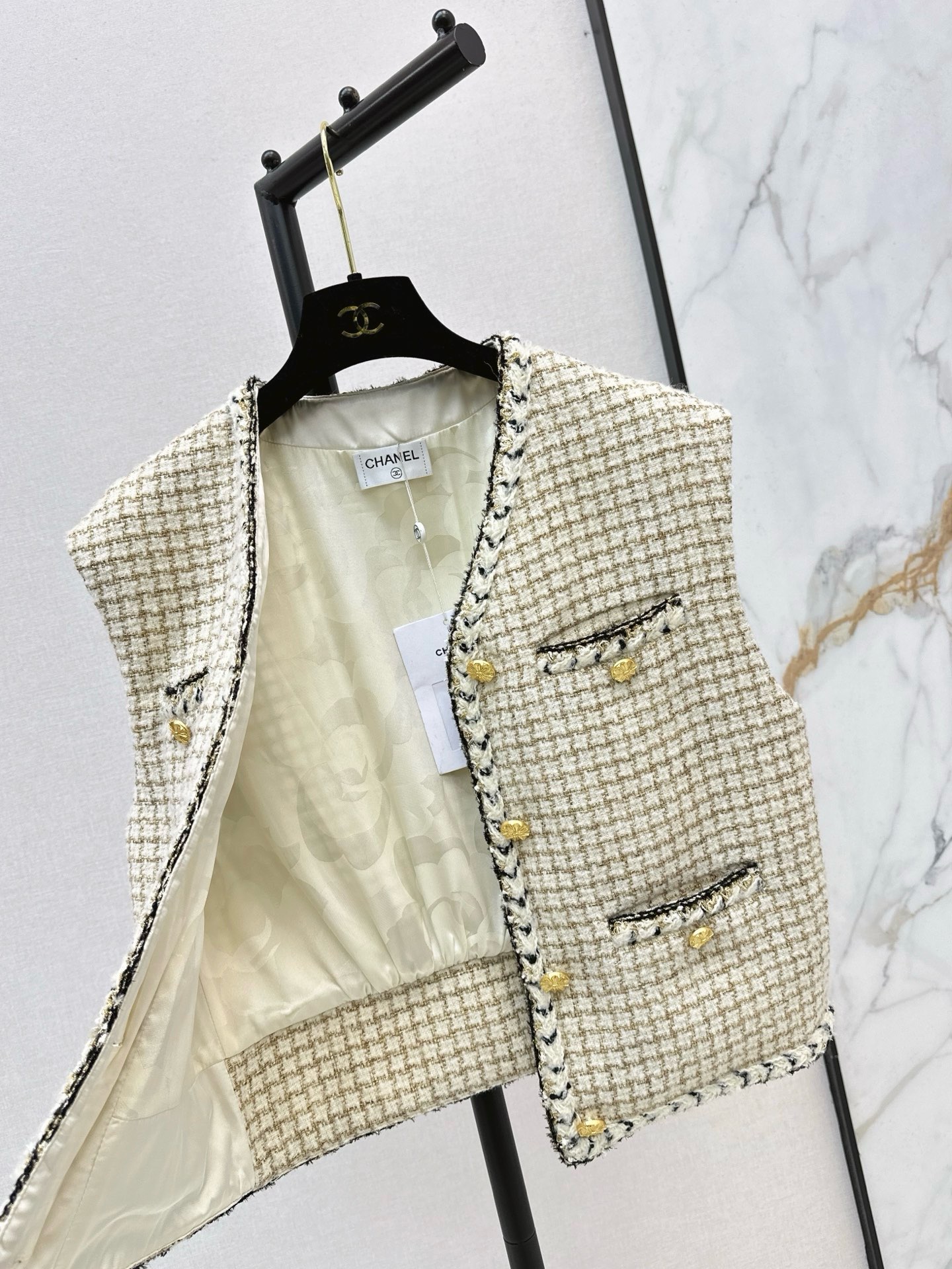 Chan 26fw woven tweed vest