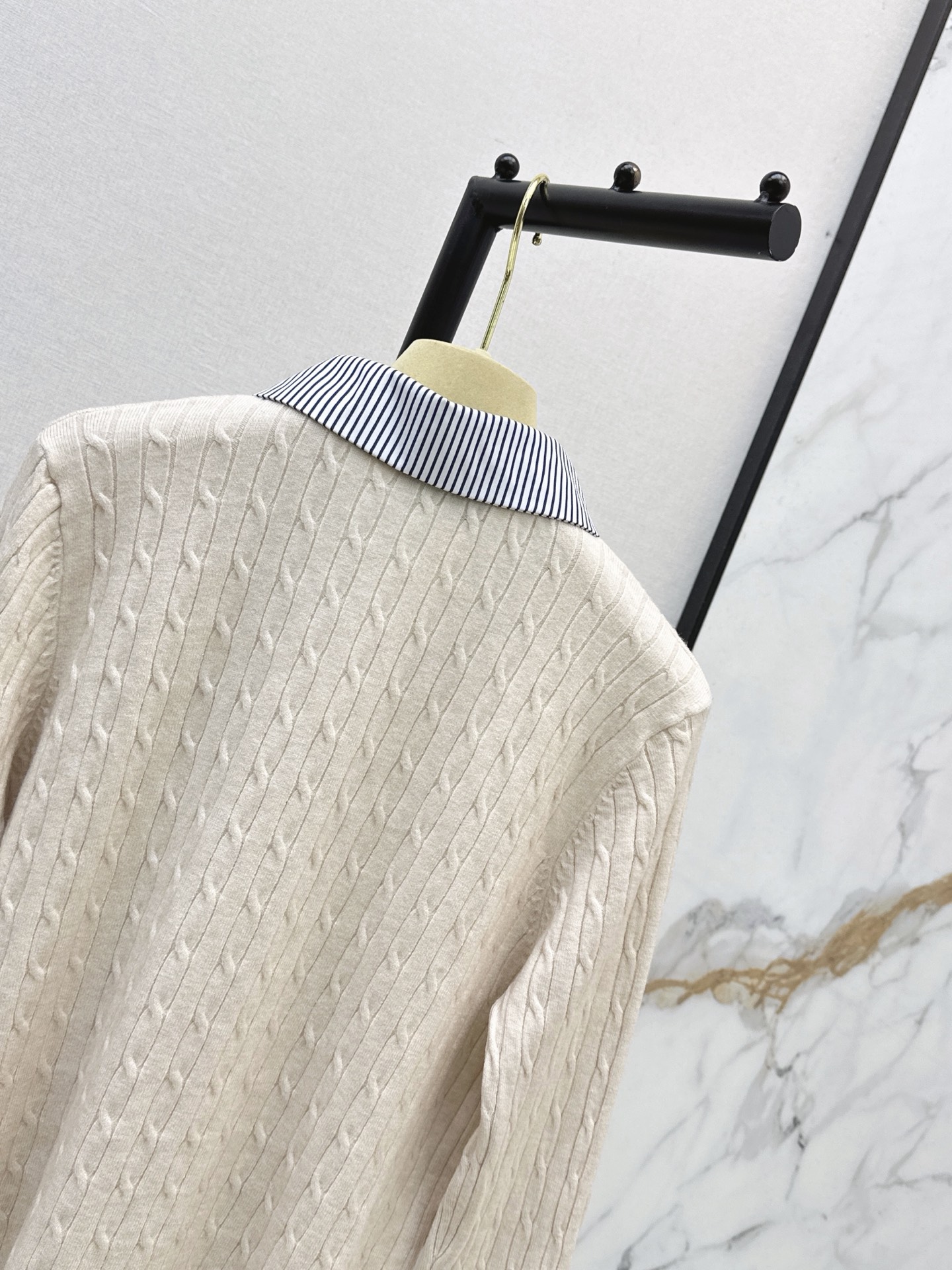 Miu 26fw knit sweater