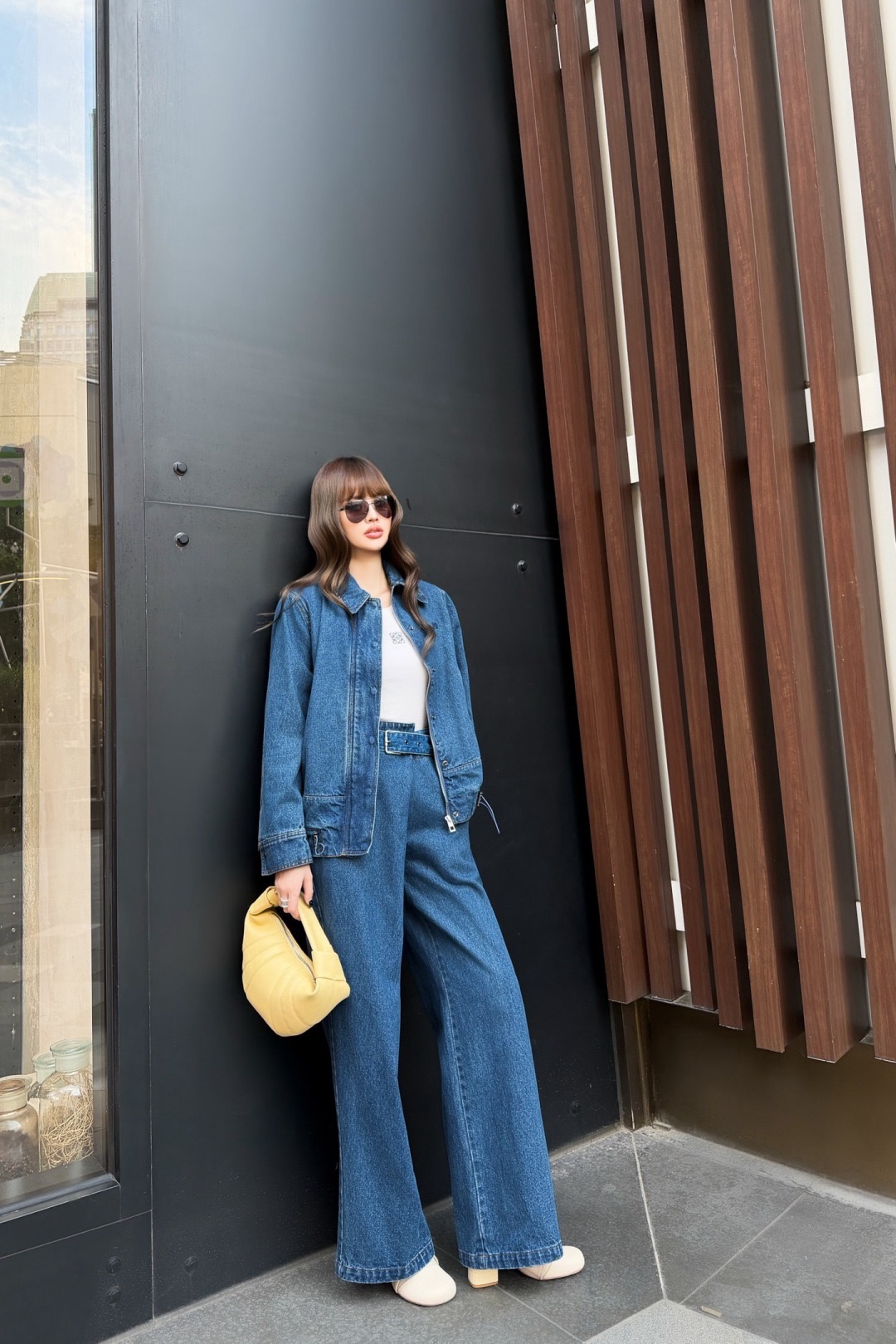 Loe 26fw belted wide-leg jeans