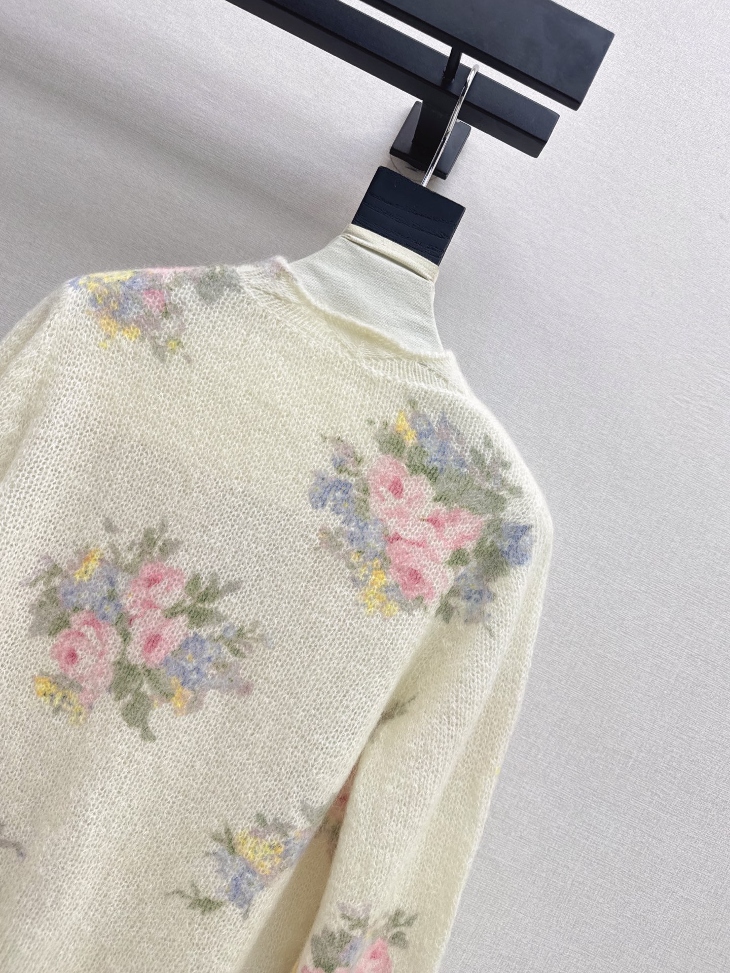 CD 26fw knit cardigan