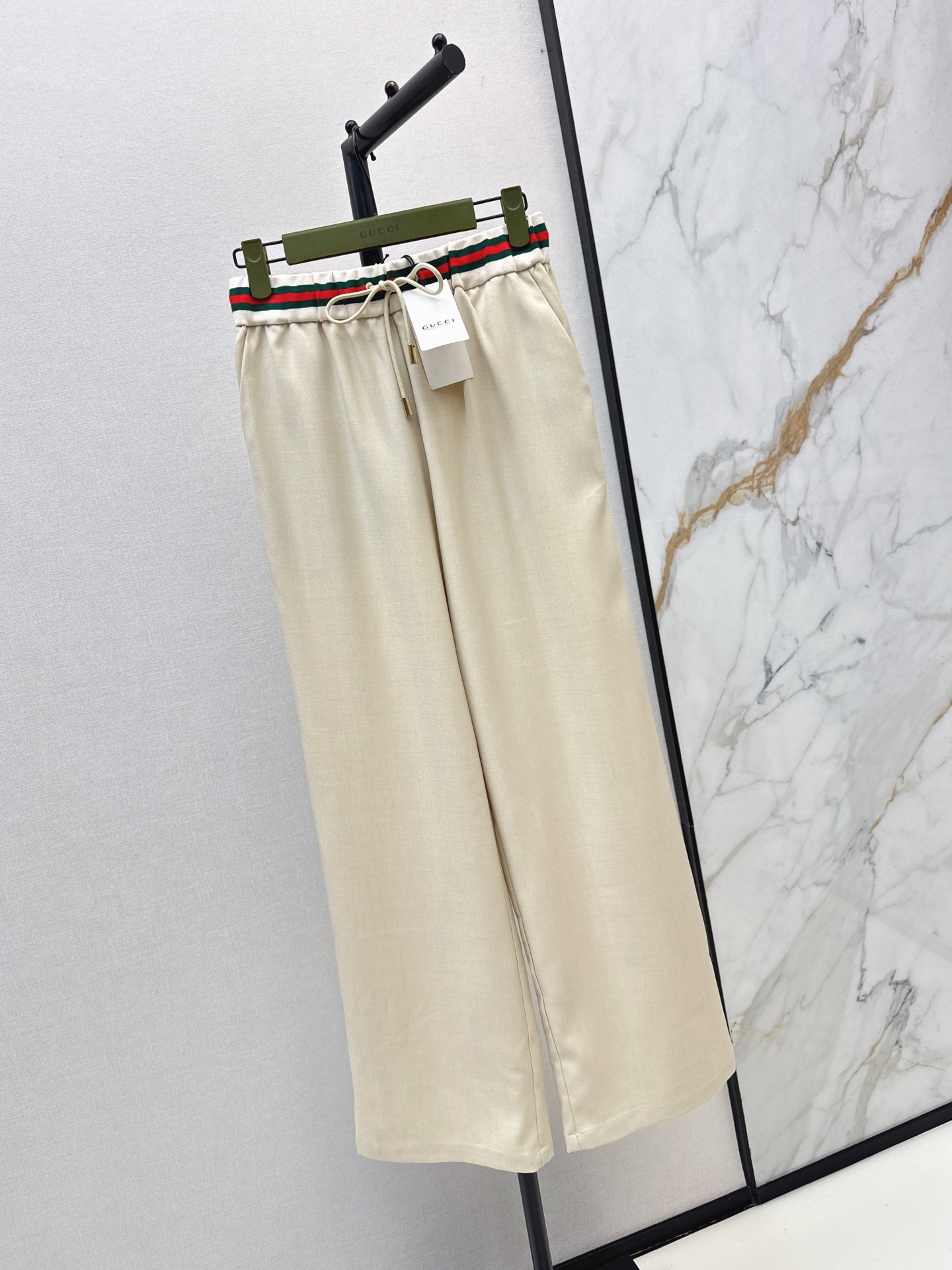 Guc 26fw straight-leg pants