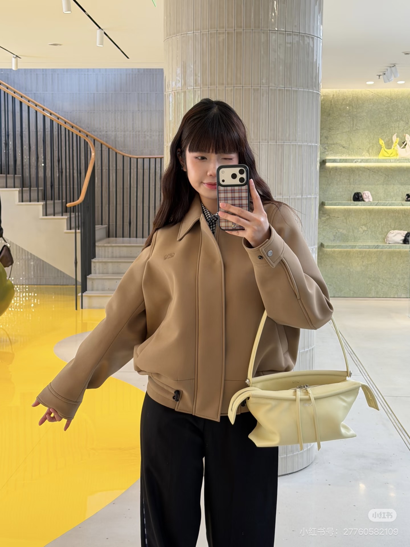 Loe 26fw zip-up jacket with drawstring hem