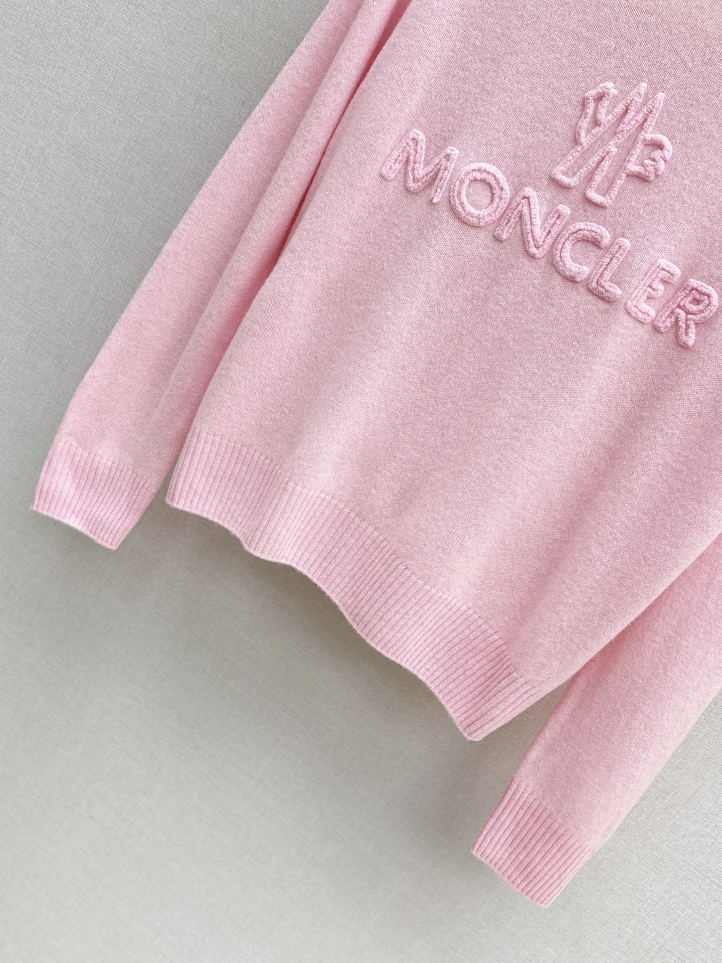 Monc 26fw embroidery knitwear