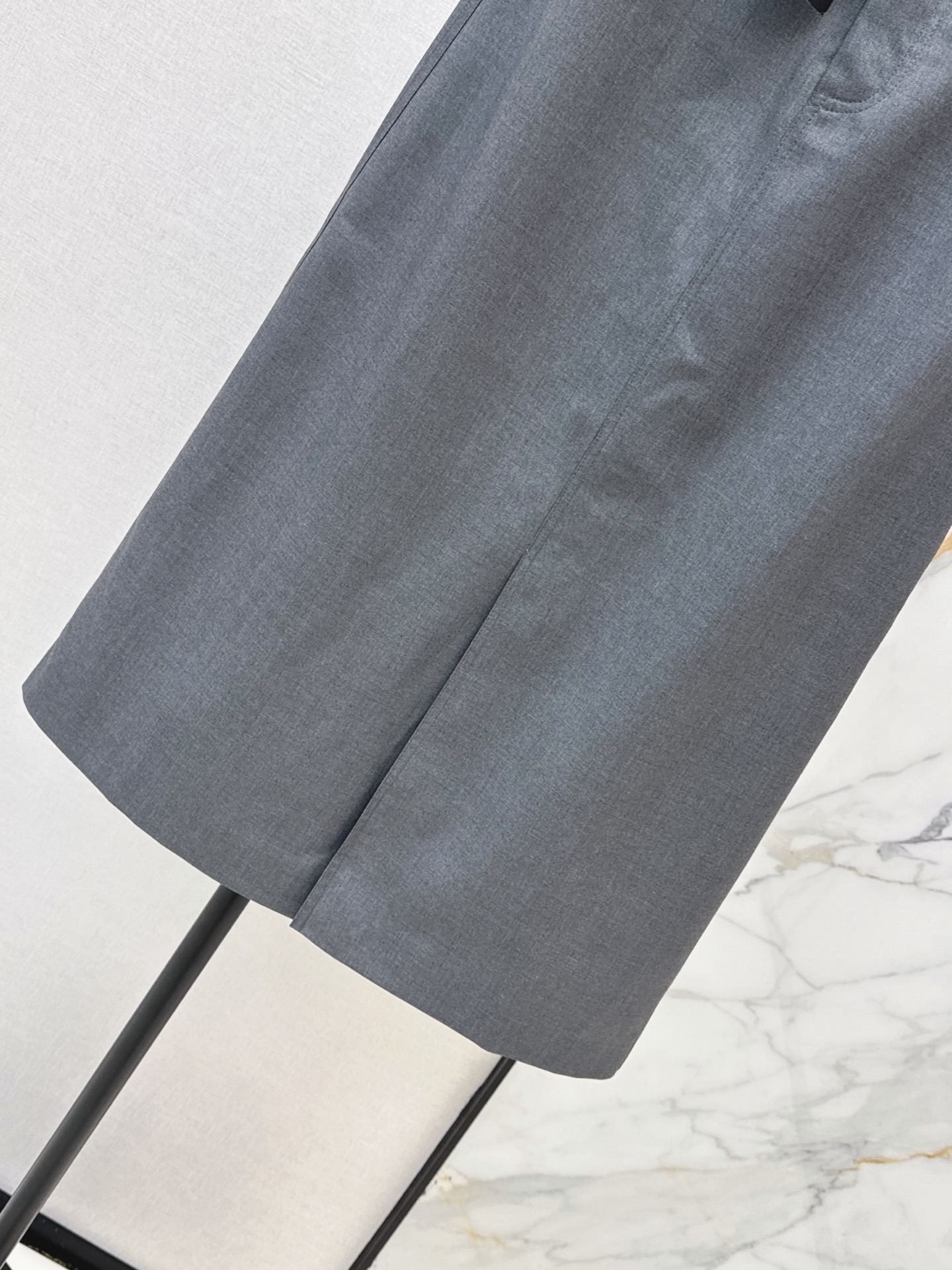 Sain 26fw belted skirt
