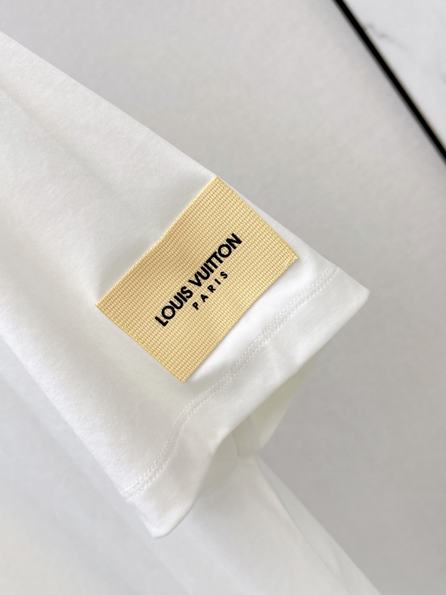 Loui 26fw t-shirt