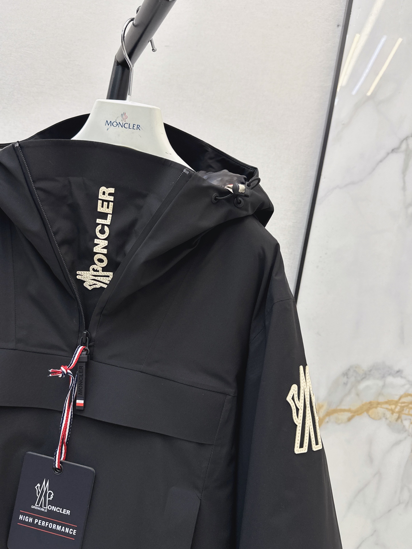 Monc 26fw hoode ski down jacket
