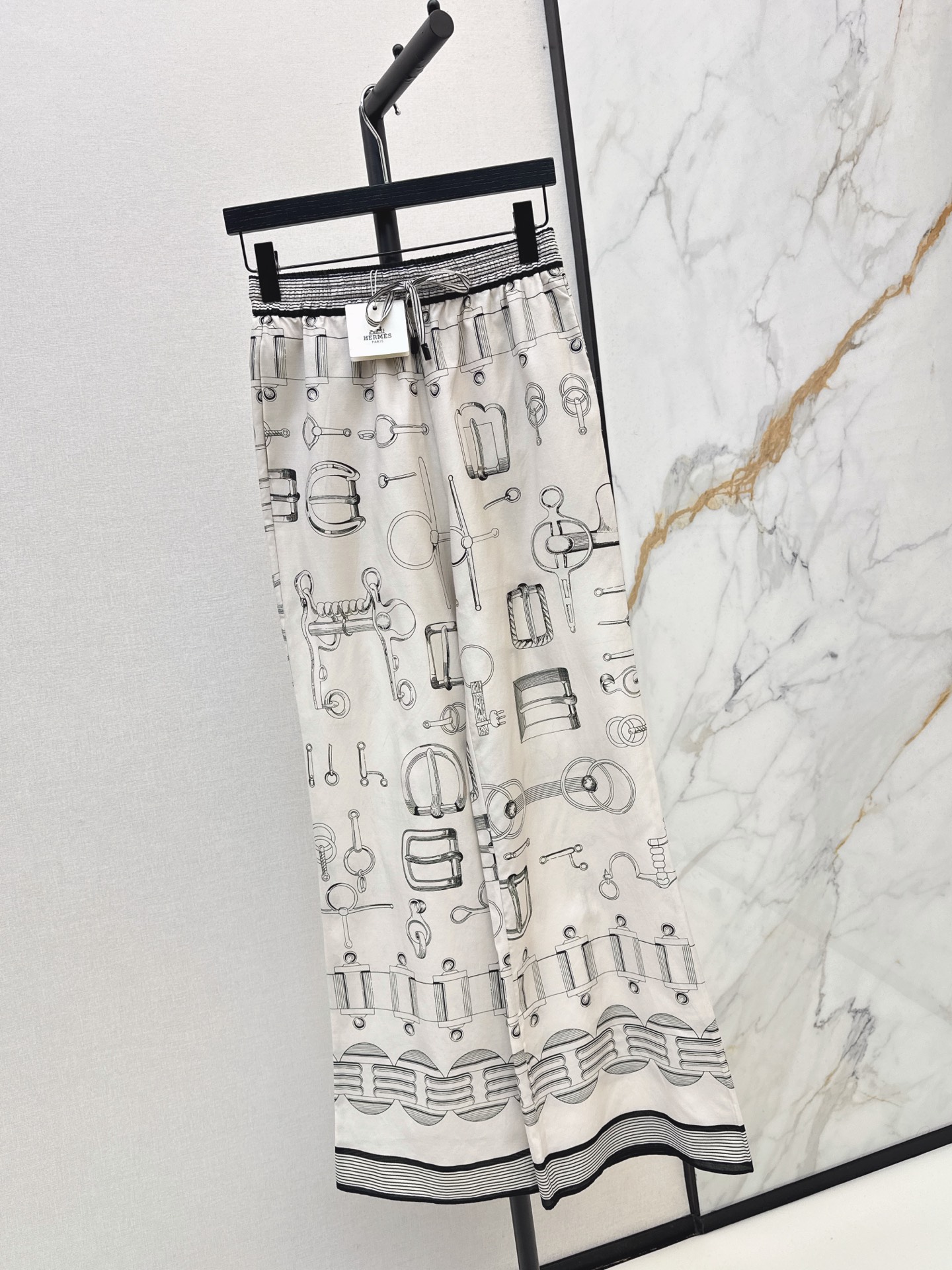 Her 26fw print silk wide-leg pants