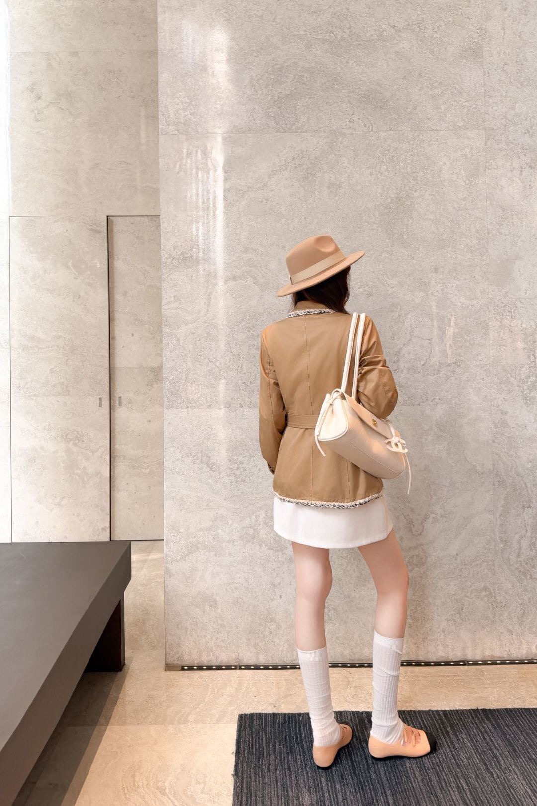 Chan 26fw belted cropped trench coats