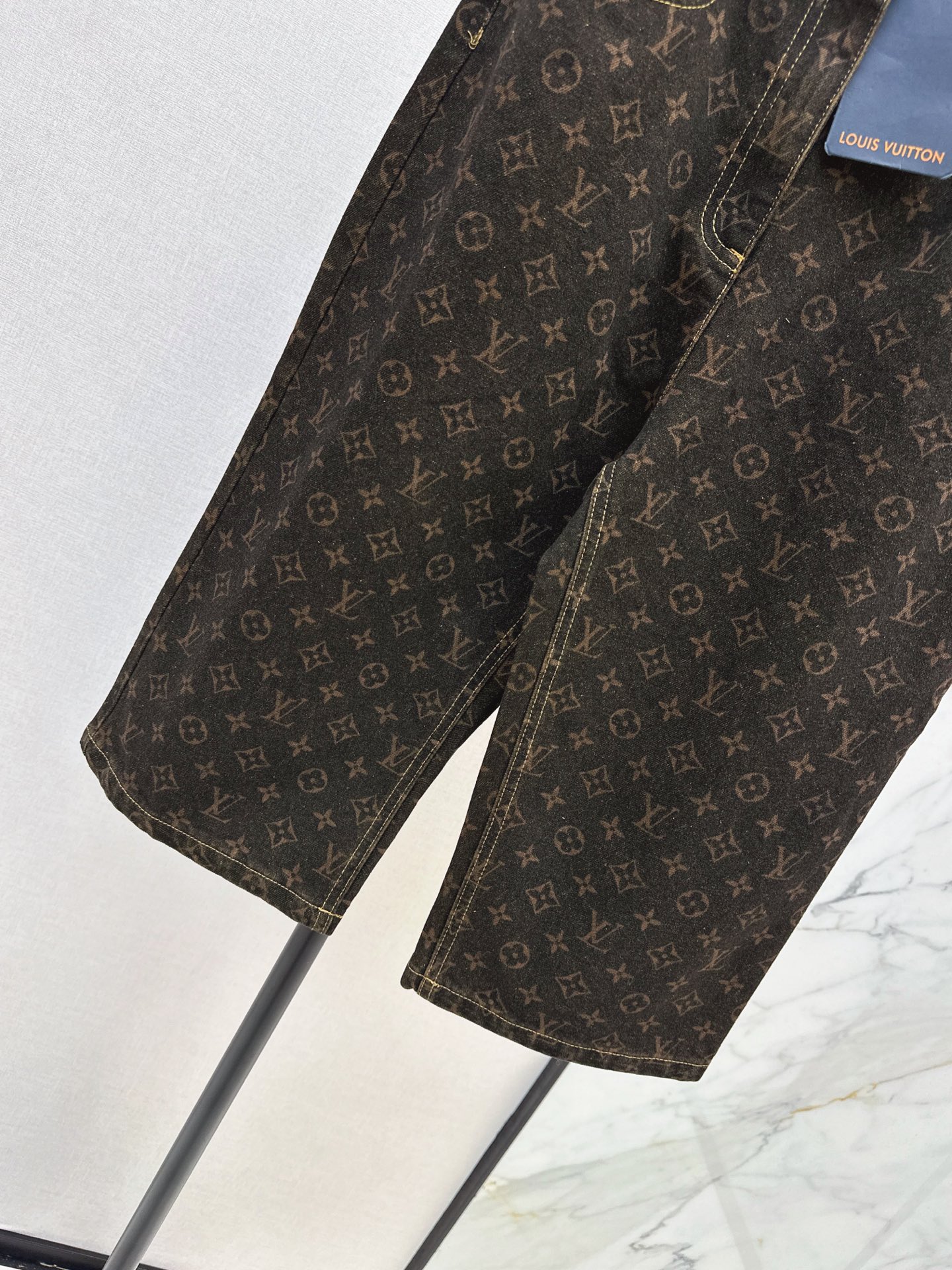 Loui 26fw cropped denim pants