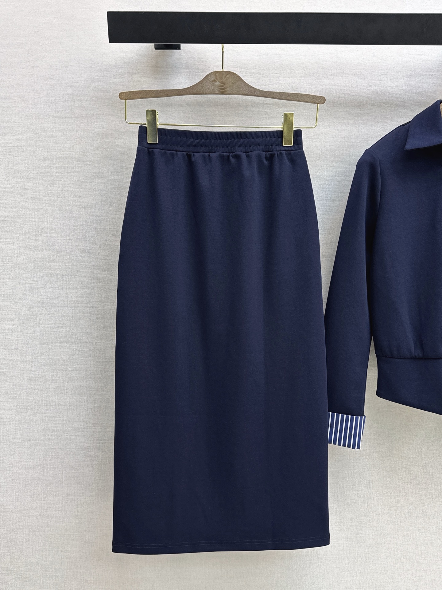Brun 26fw contract stripe casual suit