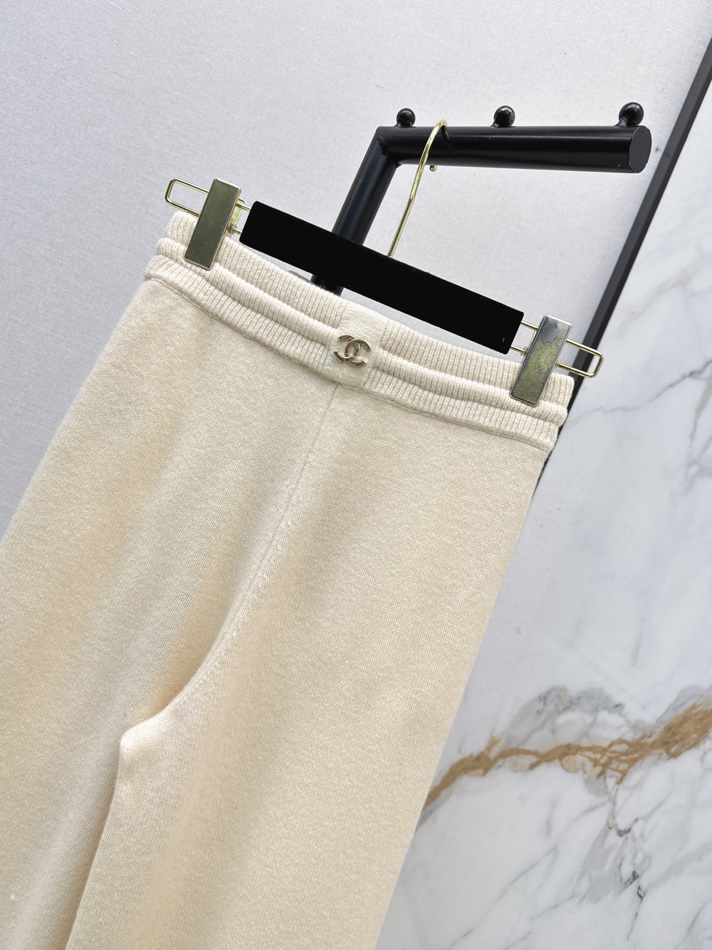 Chan 26fw cashmere straight-leg pants
