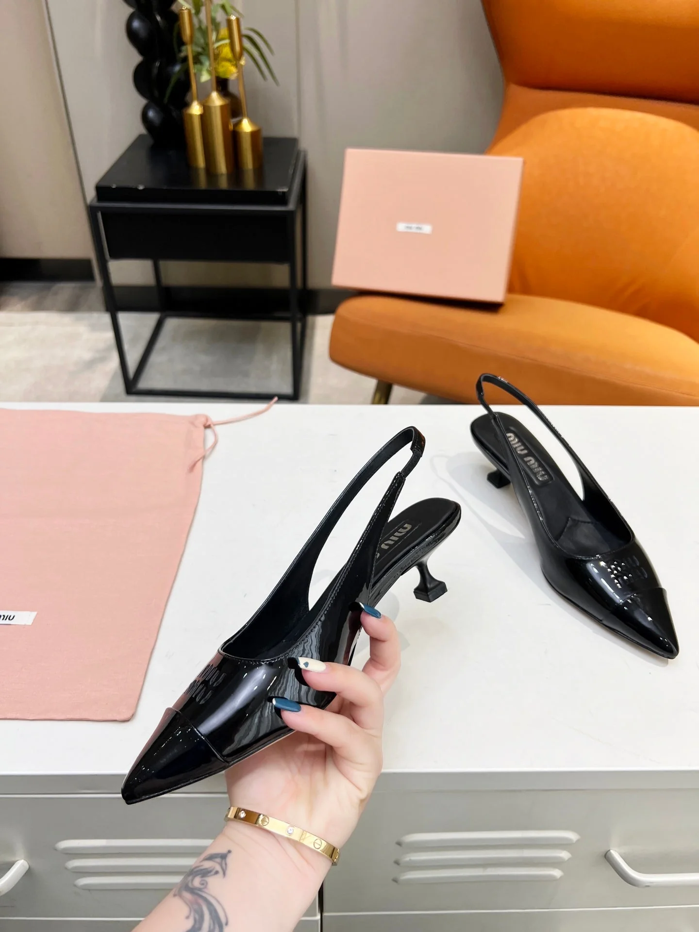 mi Slingback pump