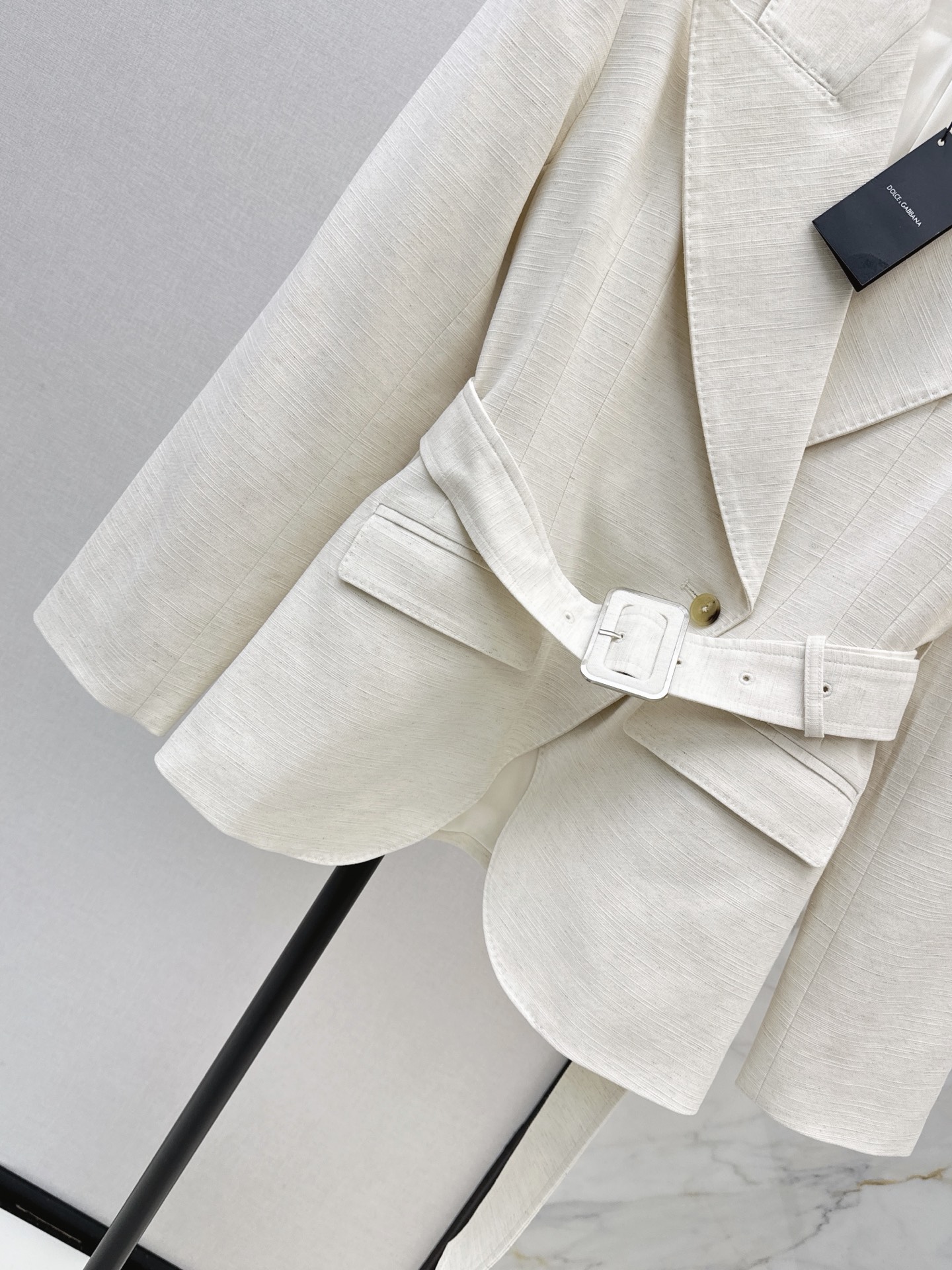 Dolc 26fw belted blazer