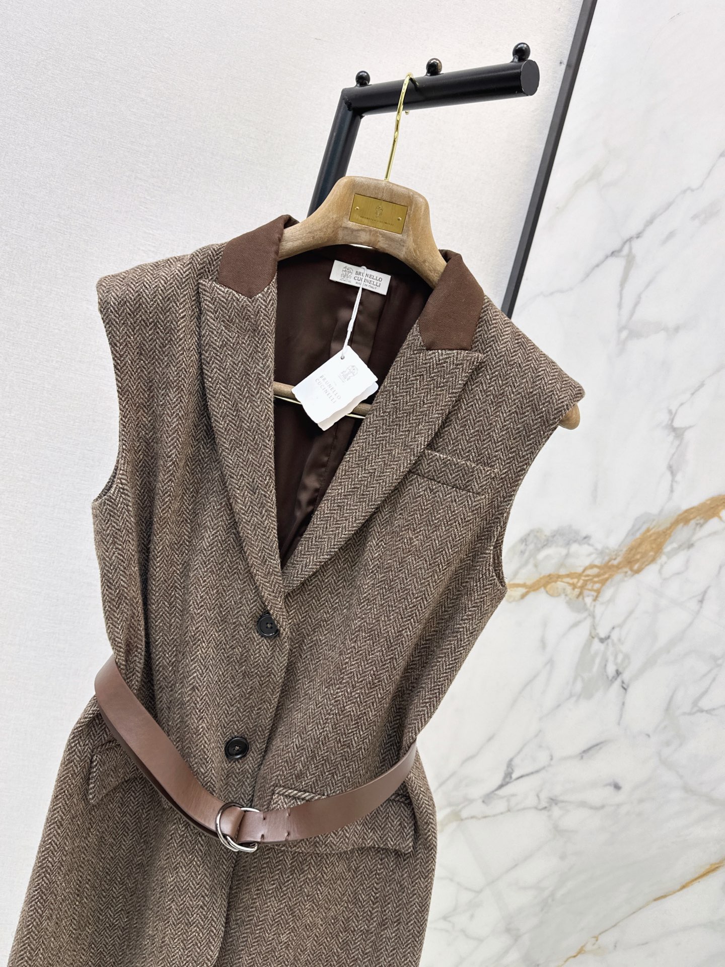 Brun 26fw belted suit vest