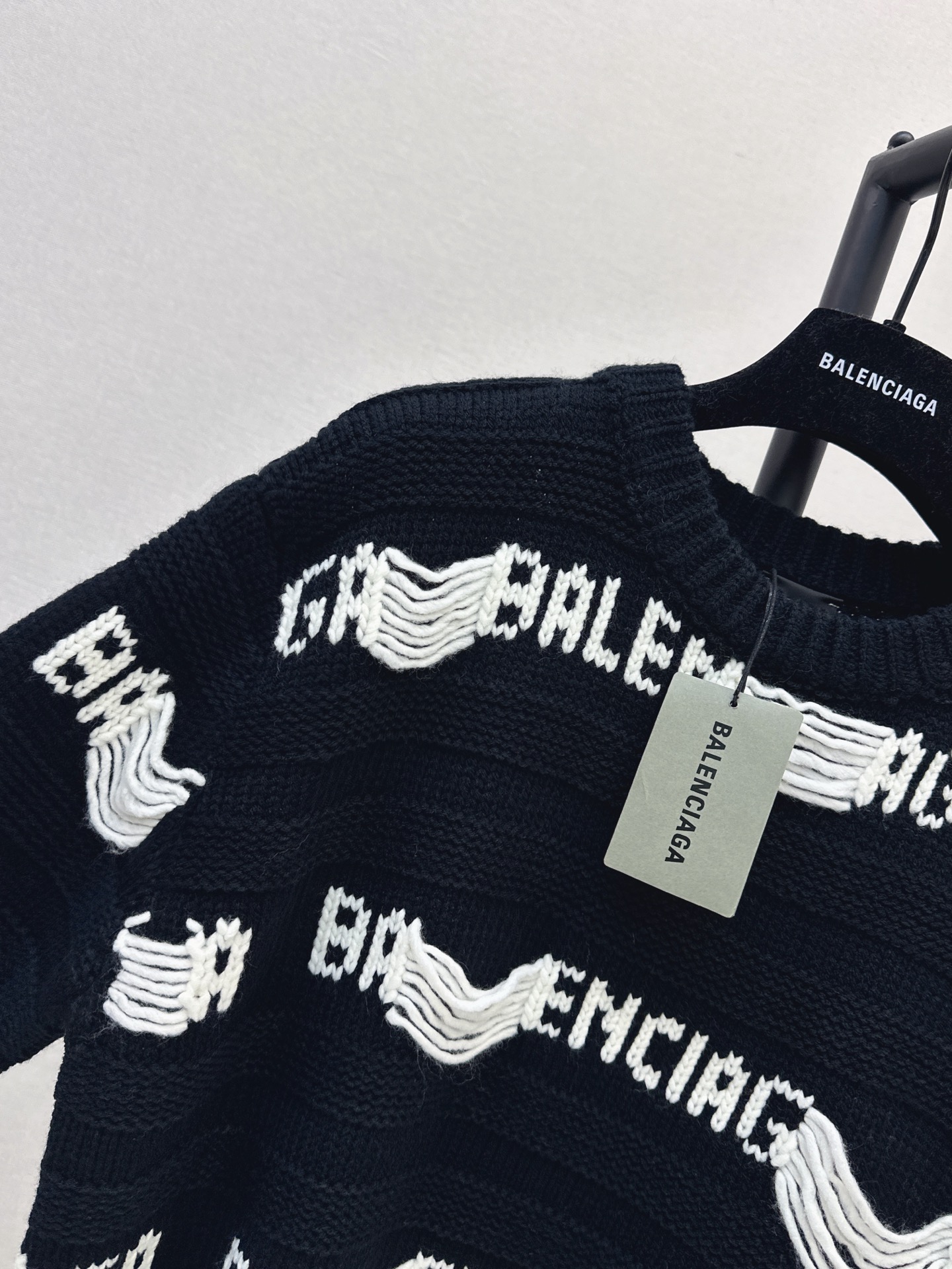 Balen 26fw jacquard sweater