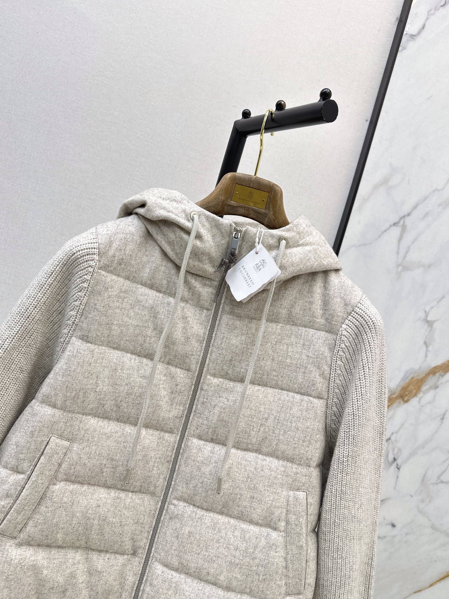 Brun 26fw knit contaract hooded down jacket