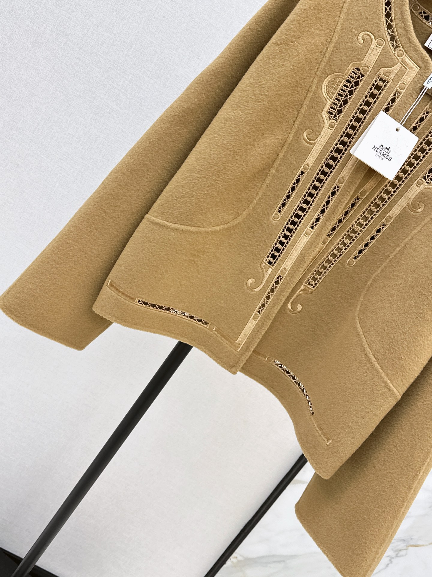 Her 26fw embroidery woolen jacket